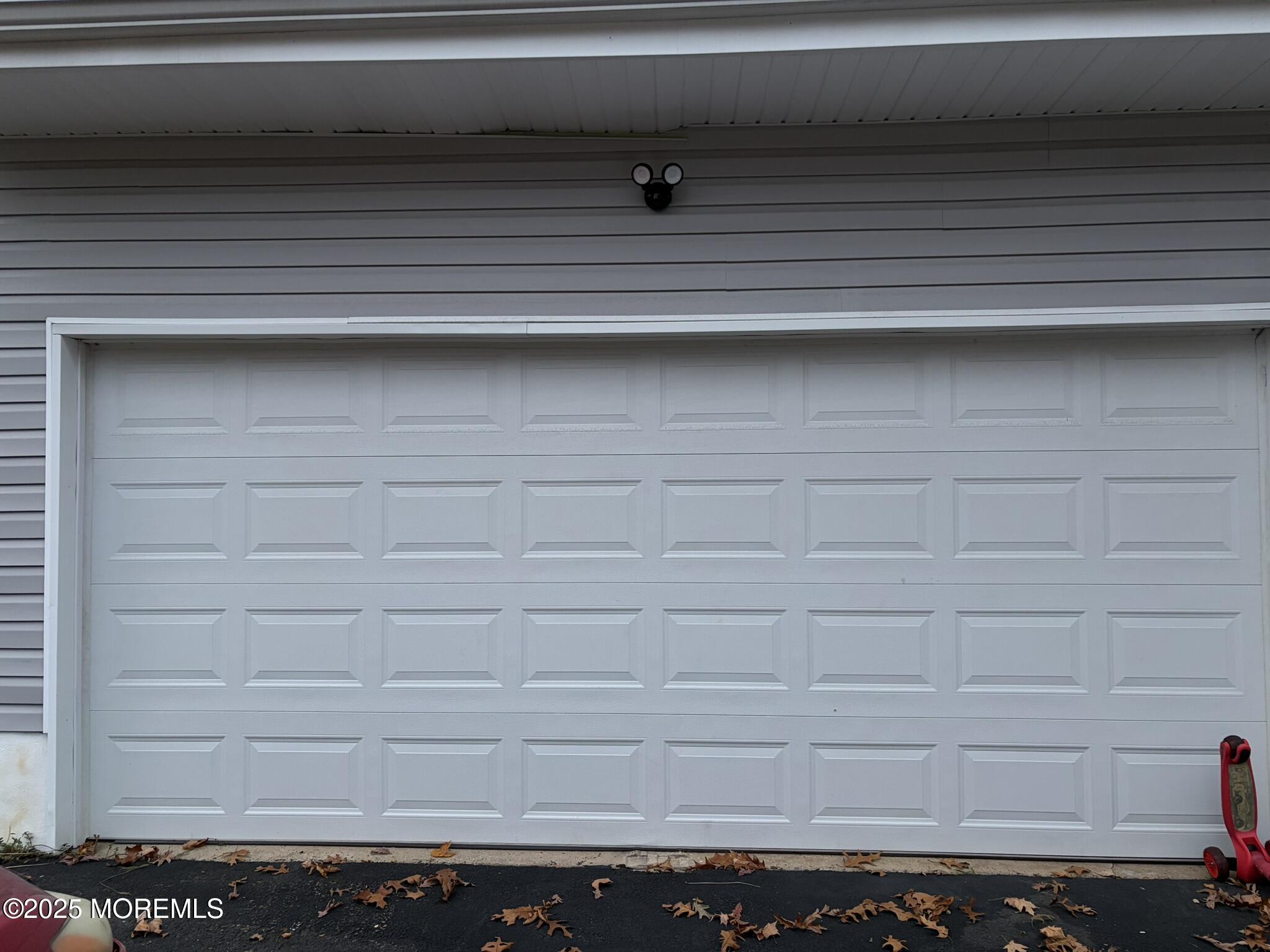 11 Chestnut Ridge Road