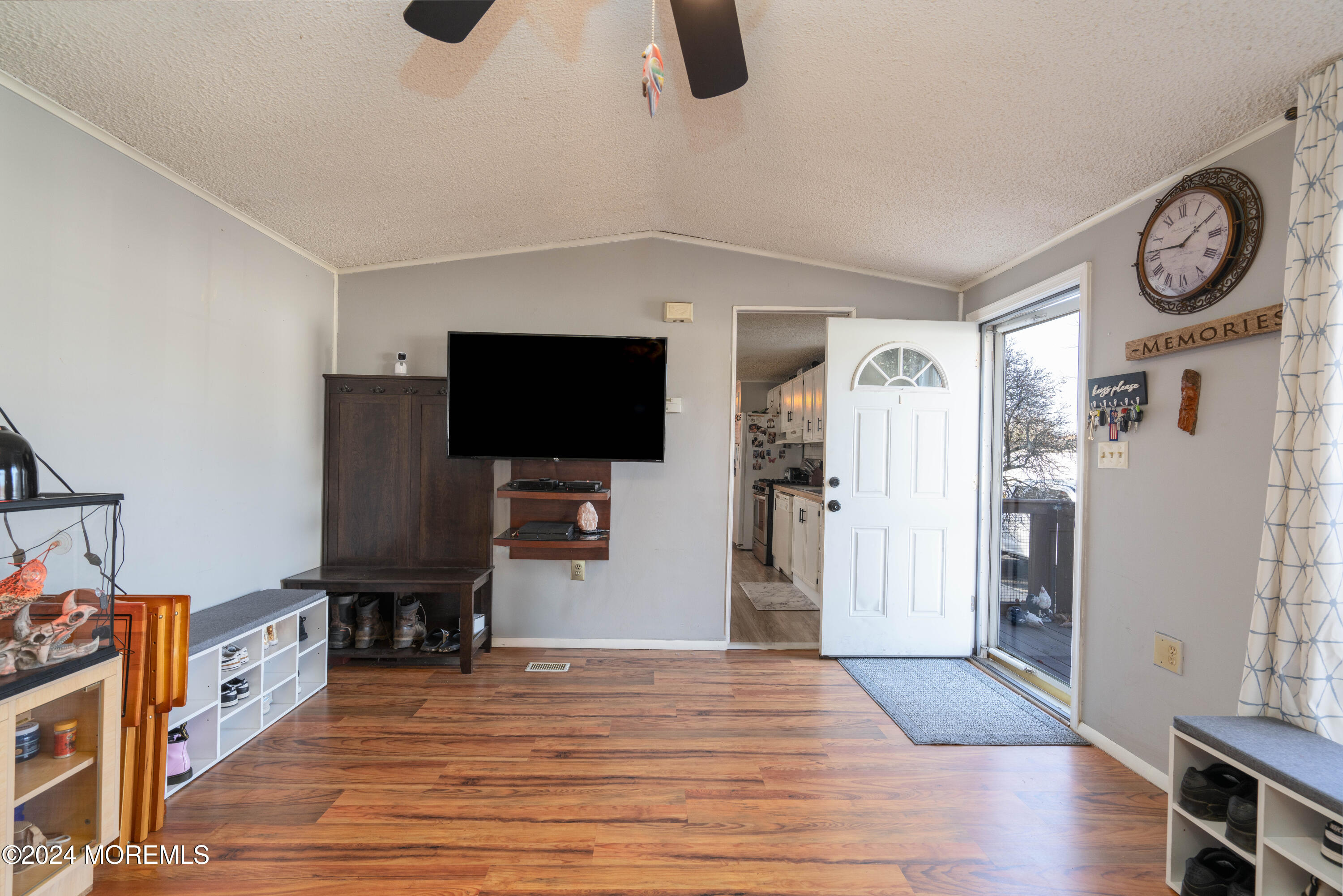 50 Ruffian Way, Howell, New Jersey image 4