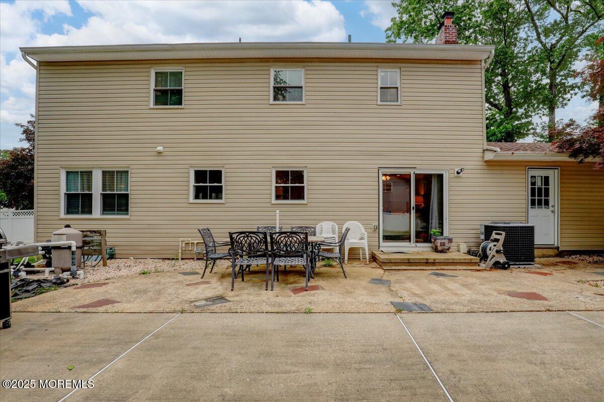 40 Sandburg Drive, Morganville, New Jersey image 30