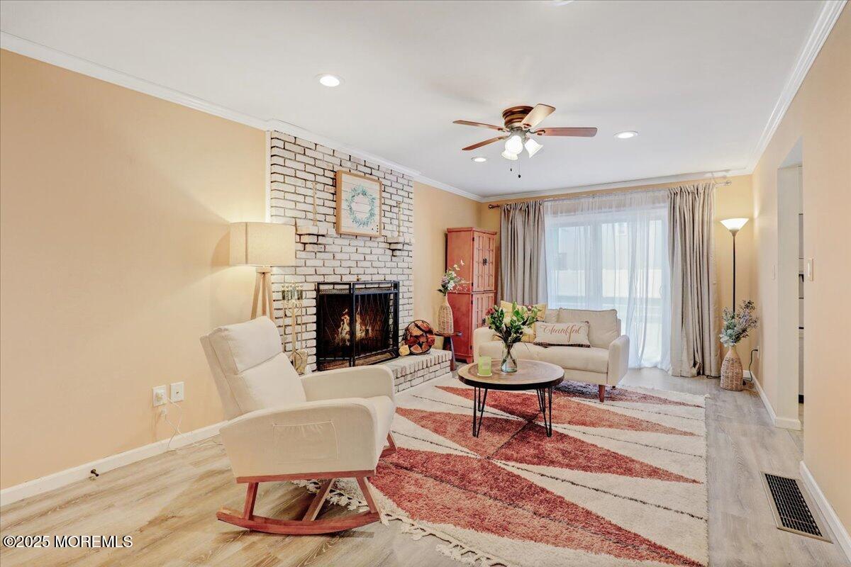 40 Sandburg Drive, Morganville, New Jersey image 14