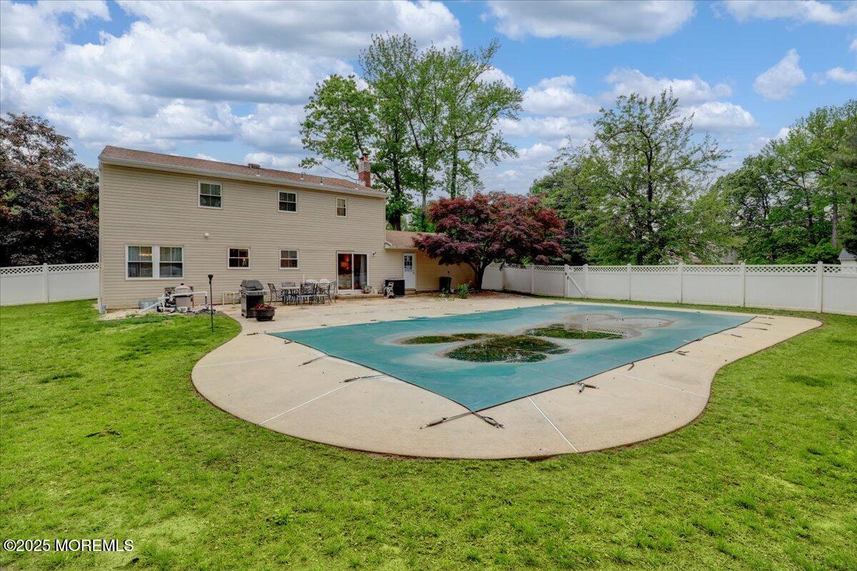 40 Sandburg Drive, Morganville, New Jersey image 27
