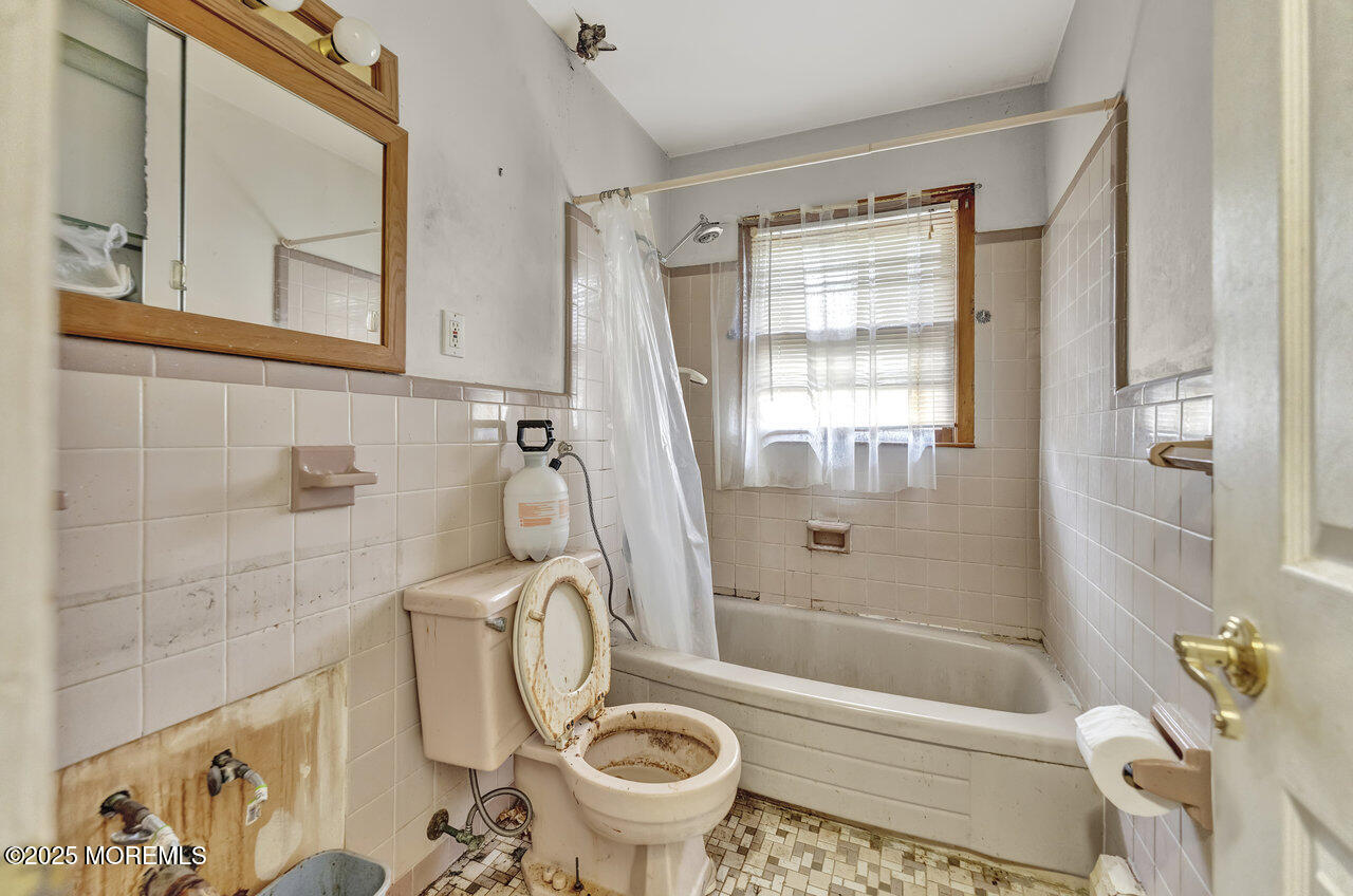 91 Amherst Avenue, Colonia, New Jersey image 5