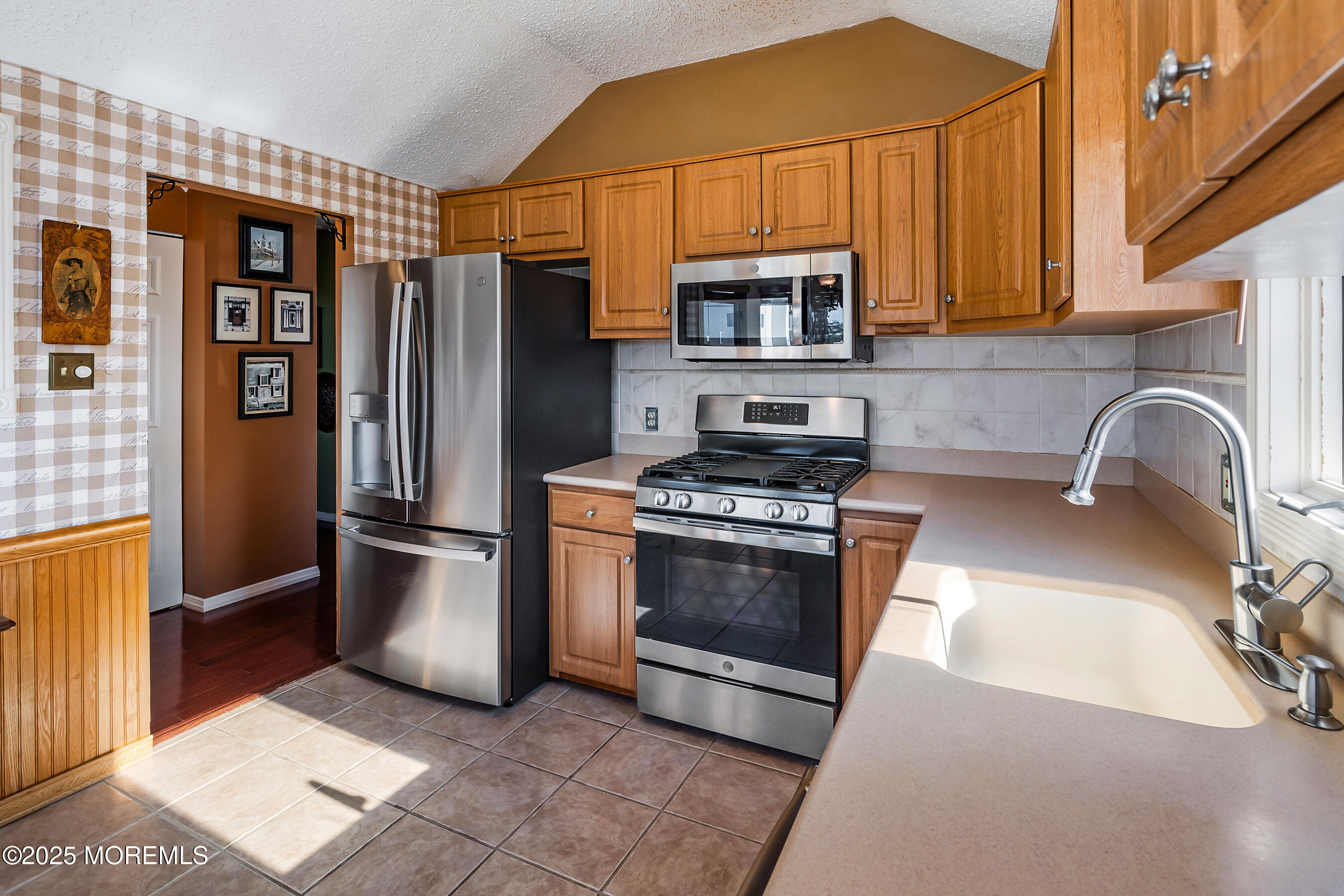 5 Beach Drive, Little Egg Harbor, New Jersey image 11
