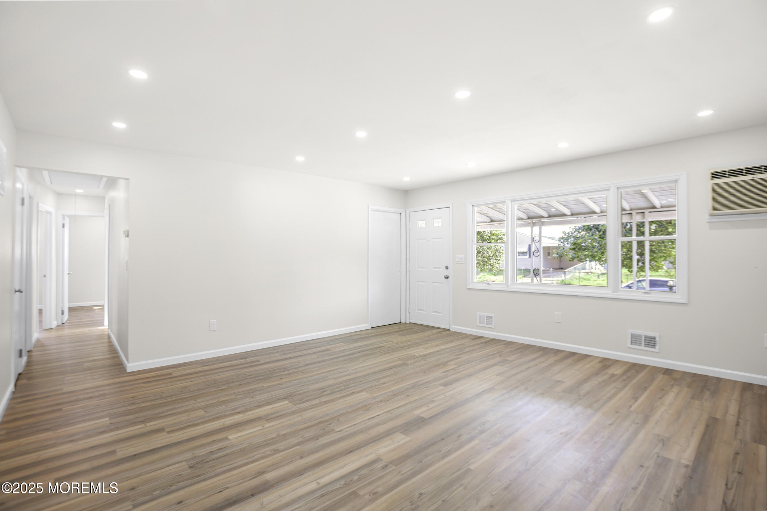 144 Belmont Drive, Toms River, New Jersey image 8