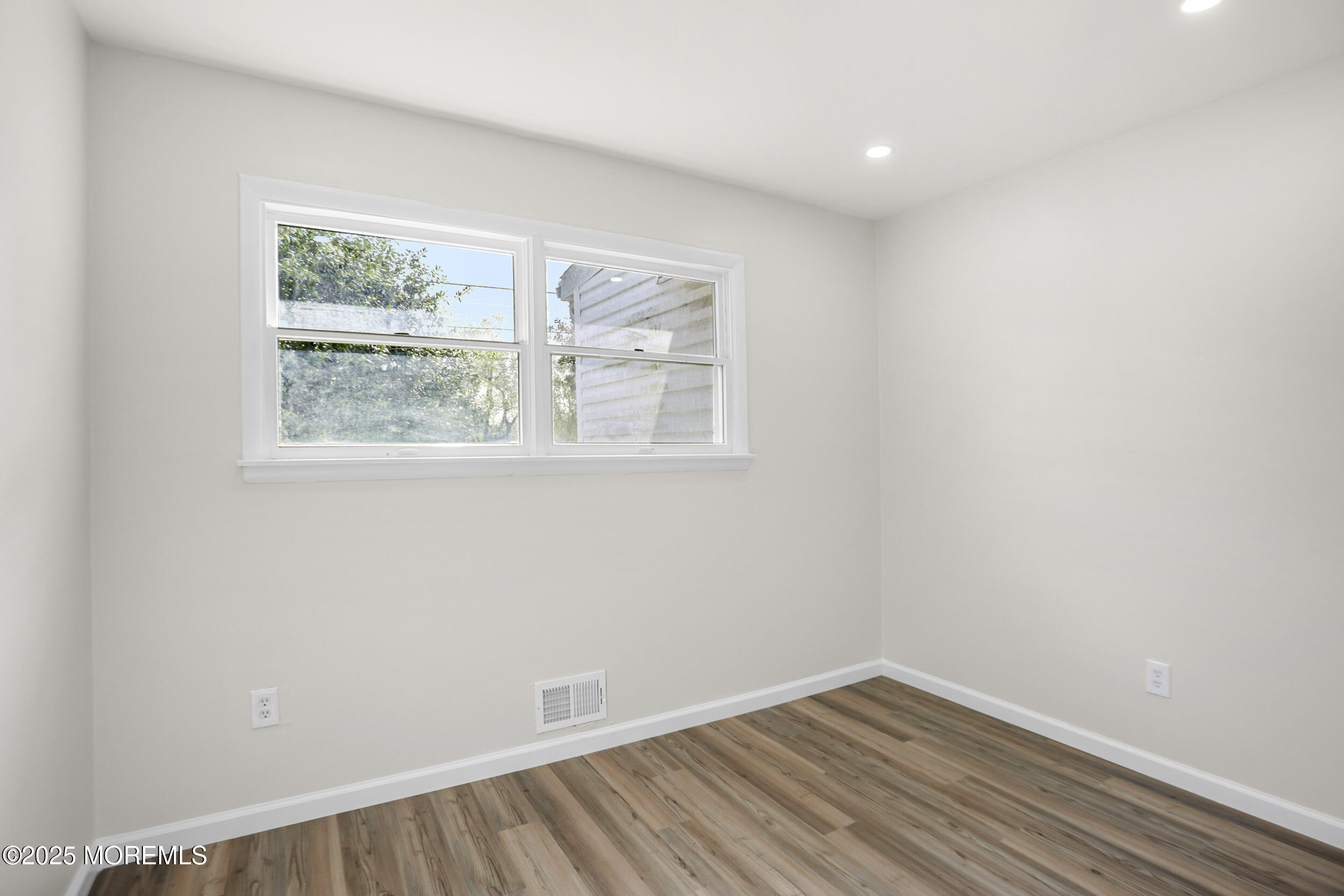 144 Belmont Drive, Toms River, New Jersey image 21