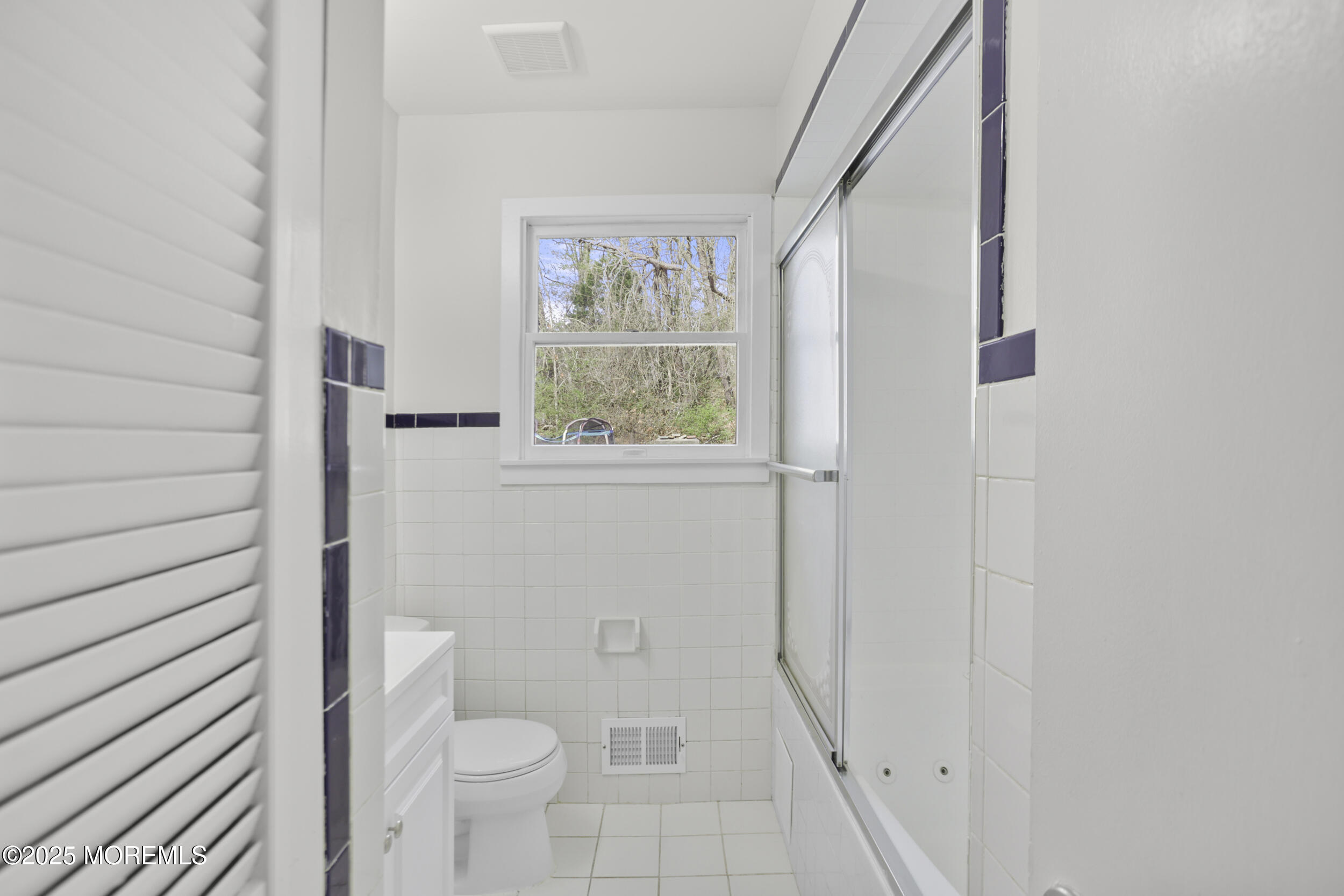 144 Belmont Drive, Toms River, New Jersey image 19