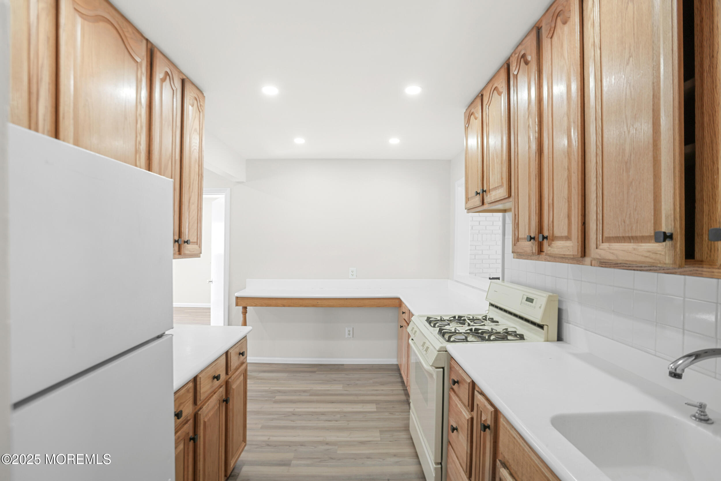 144 Belmont Drive, Toms River, New Jersey image 11