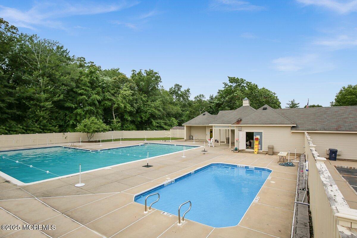 334 Sequoia Court, Howell, New Jersey image 22