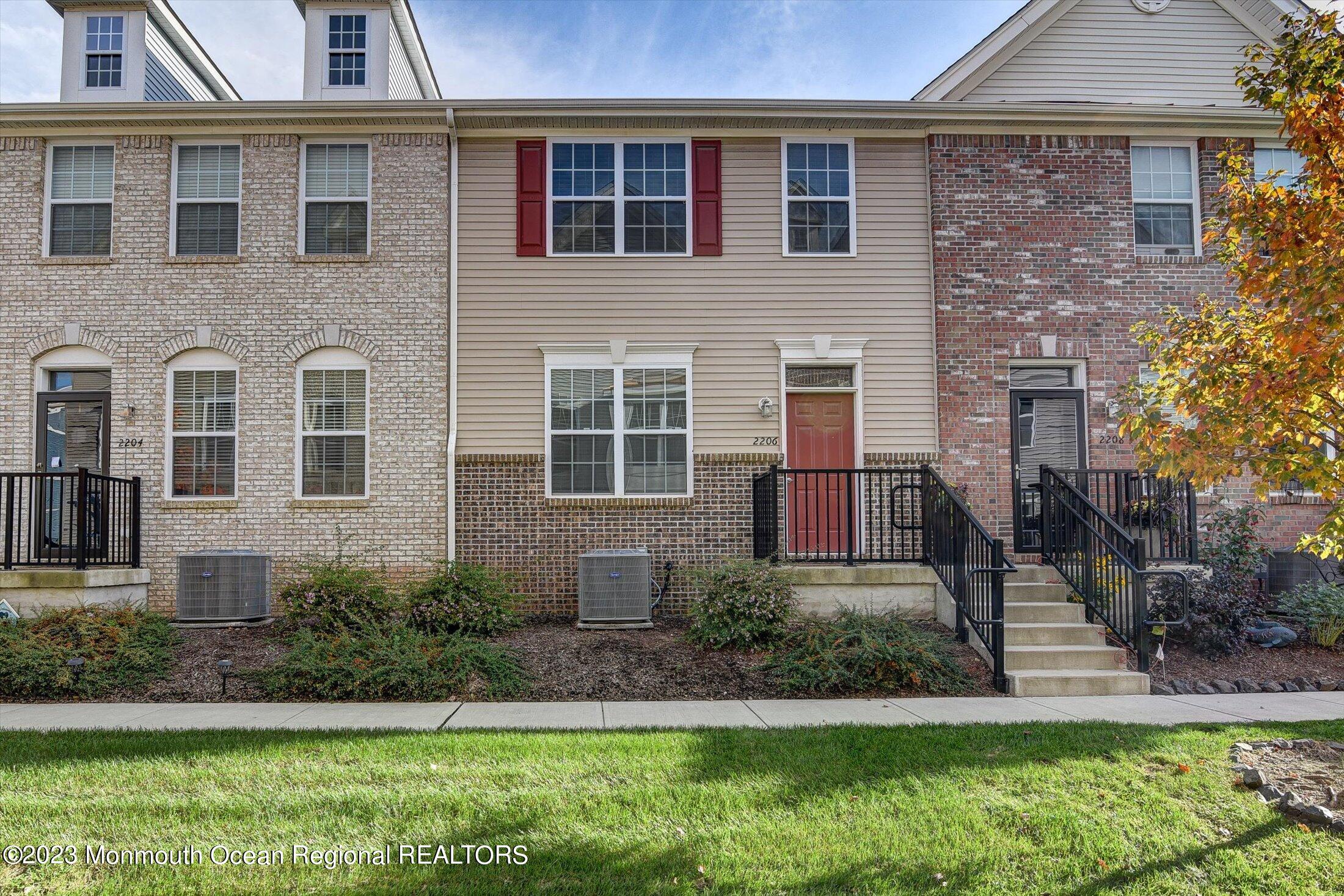 2206 Stelmaszek Road #2206, Parlin, New Jersey image 1