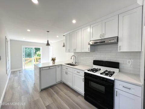 Homes For Rent - 32 Washington Street<br/> Rumson, NJ 07760