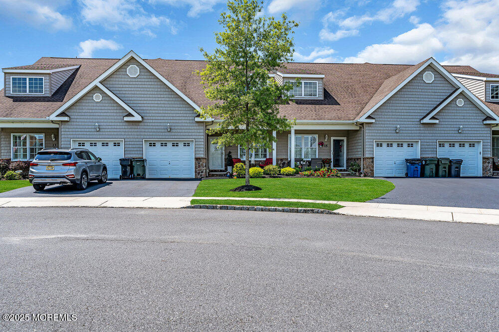 14 Green Tree Circle