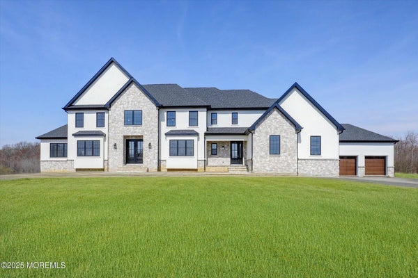 11 COOK CT, MILLSTONE TOWNSHIP, NJ 08535 - Image c842e38d18d970e0fa4120d97f31c12a/2793186547