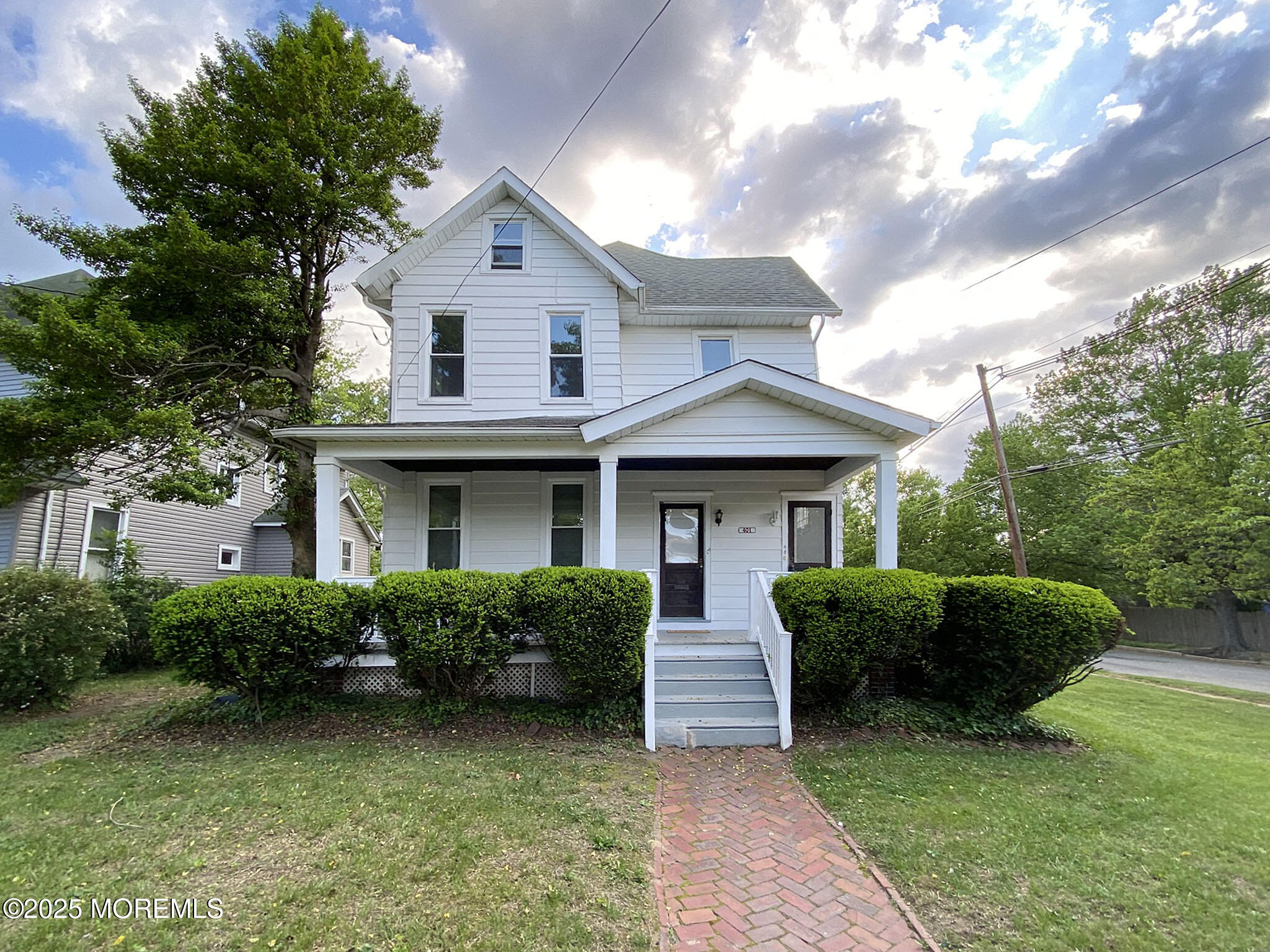 Listing image 1