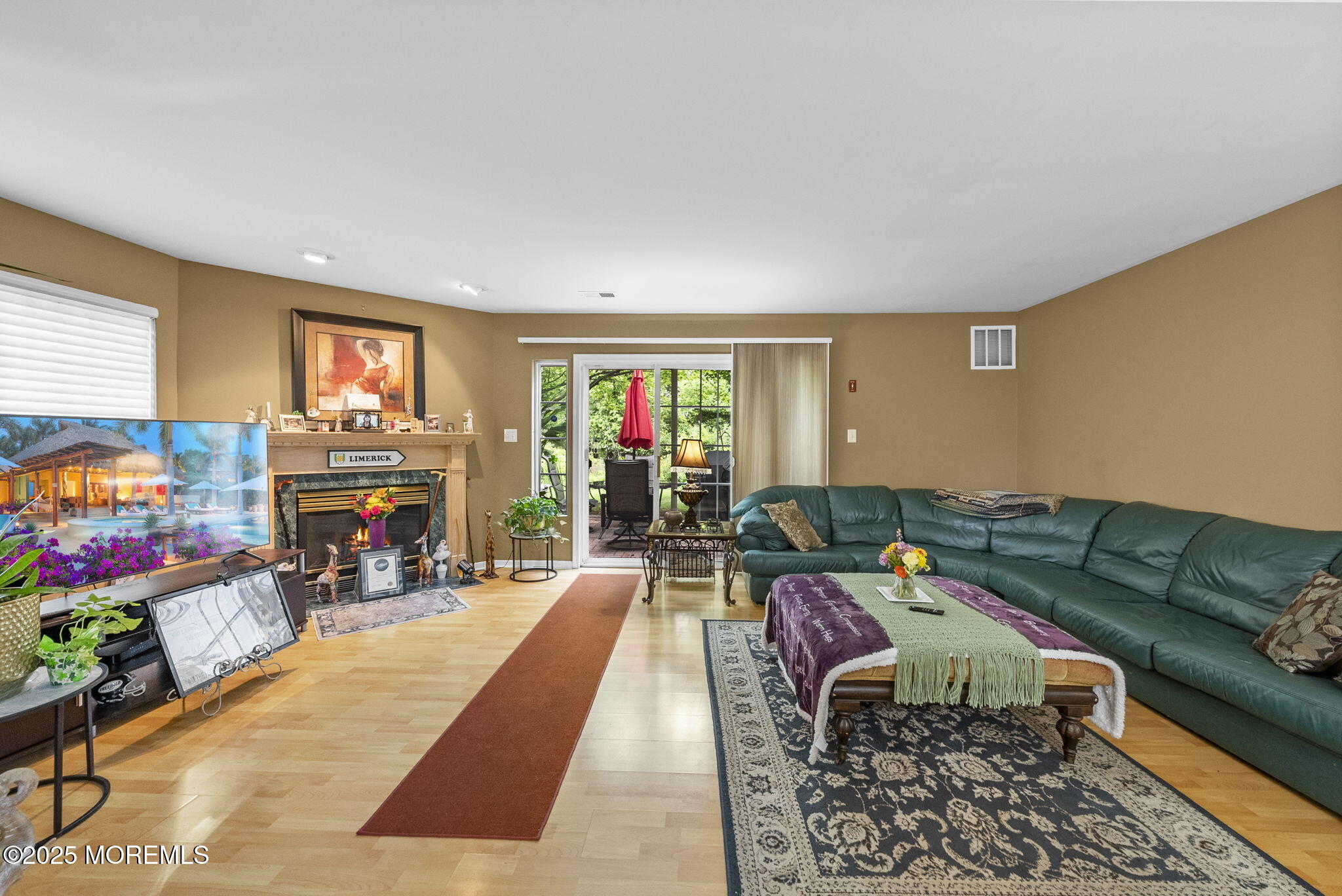33 Oliver Court #1, Freehold, New Jersey image 8