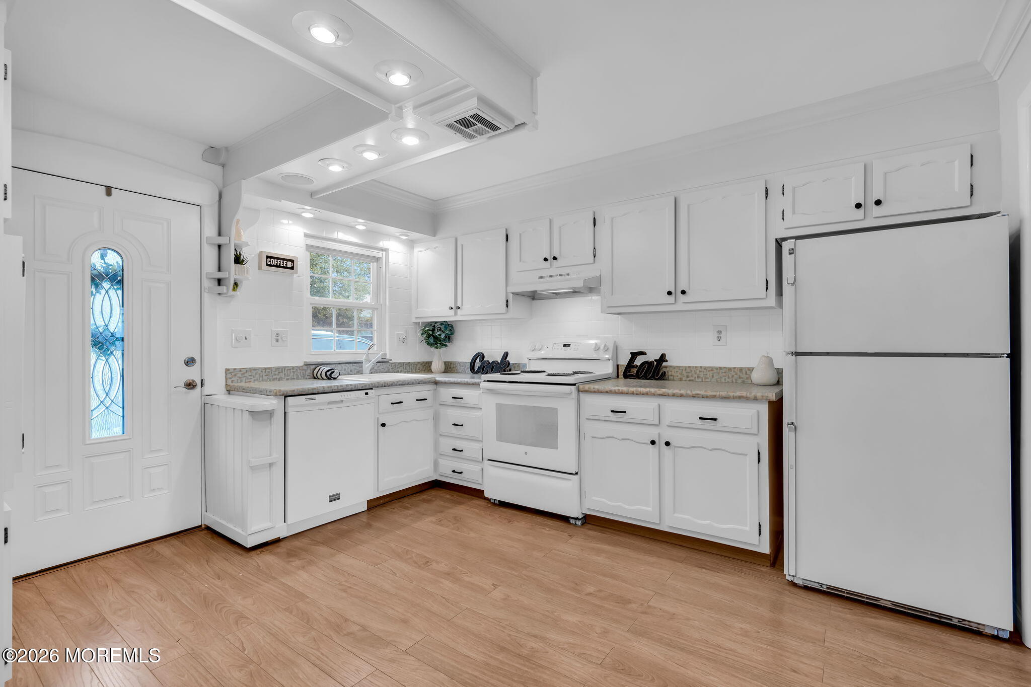 1236B Hamilton Court