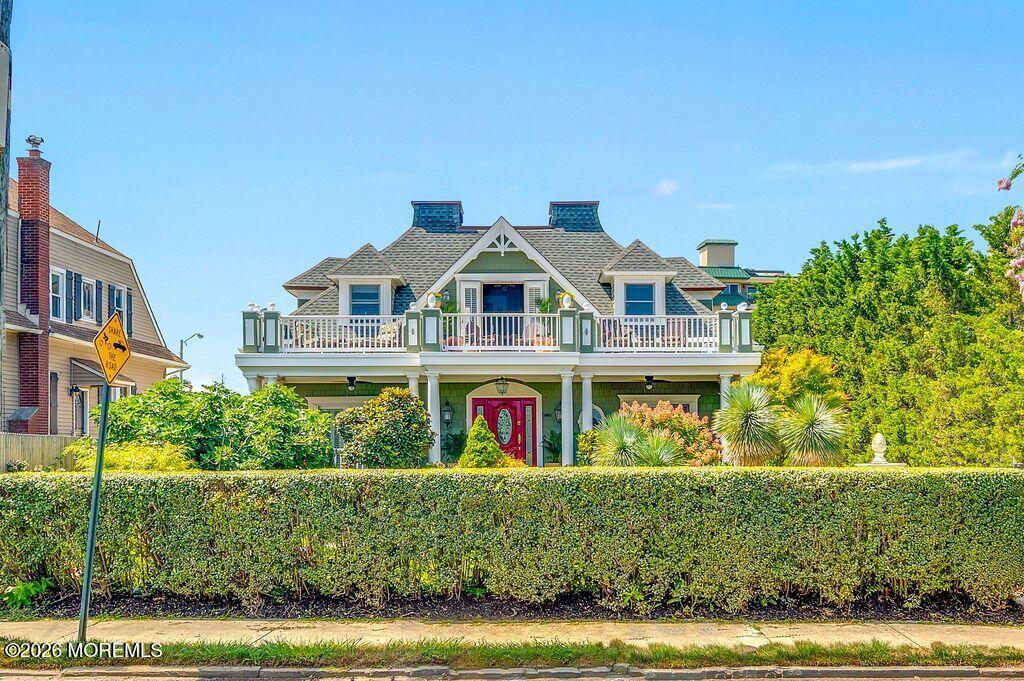246 Ocean Avenue N