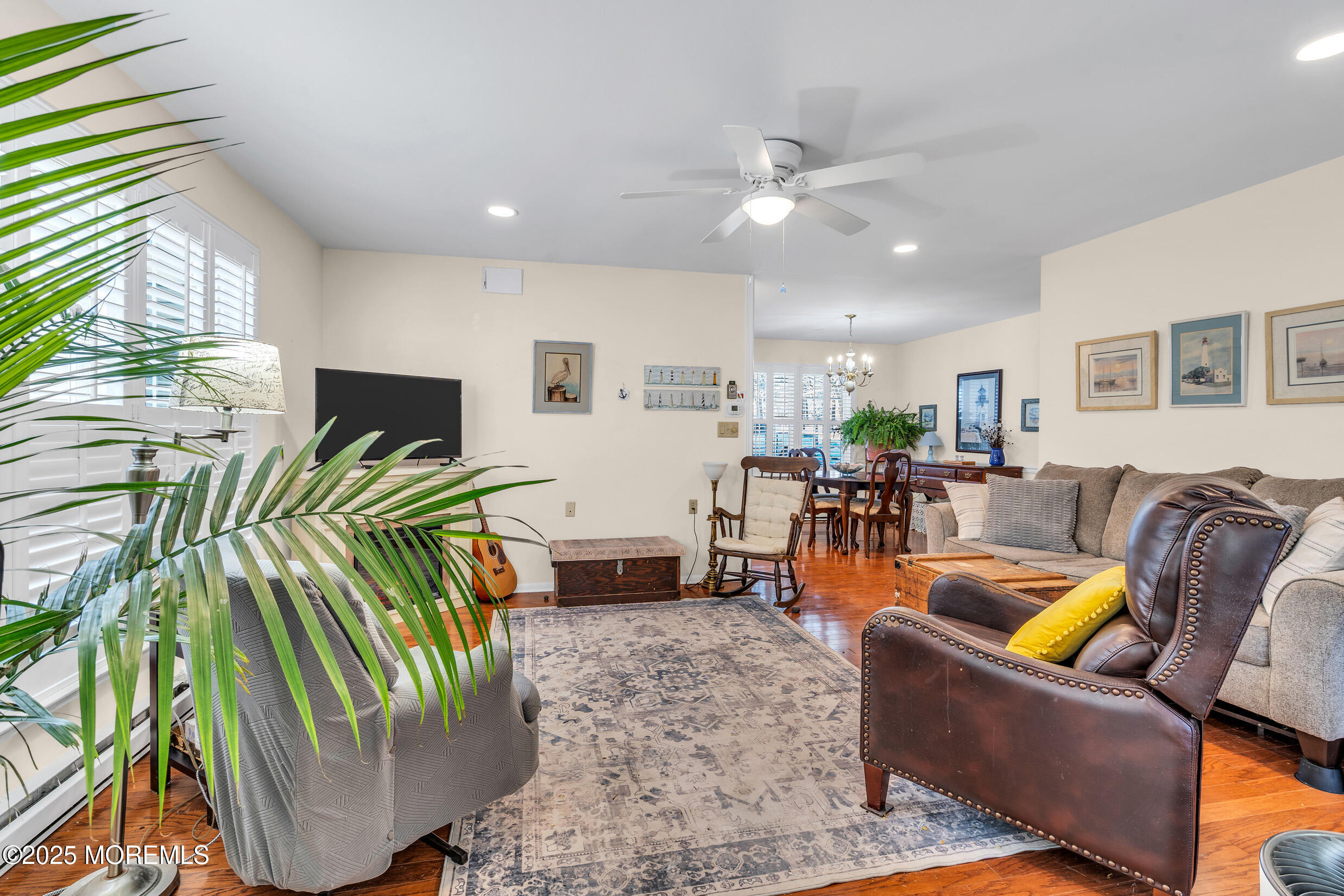 766B Liverpool Circle