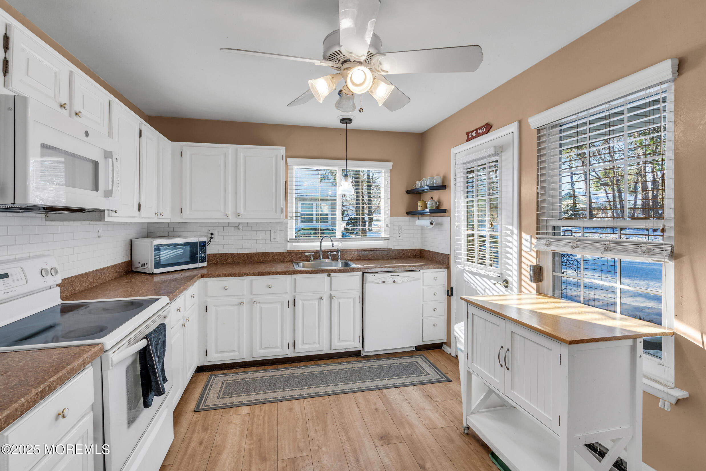 766B Liverpool Circle