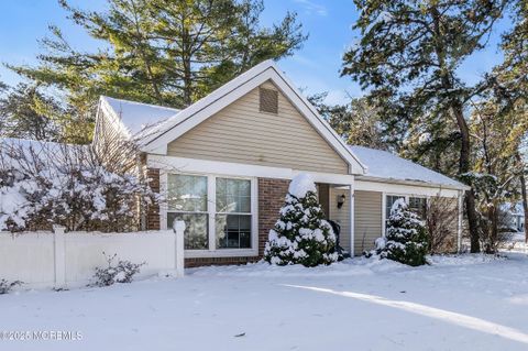 766B Liverpool Circle Manchester NJ 08759