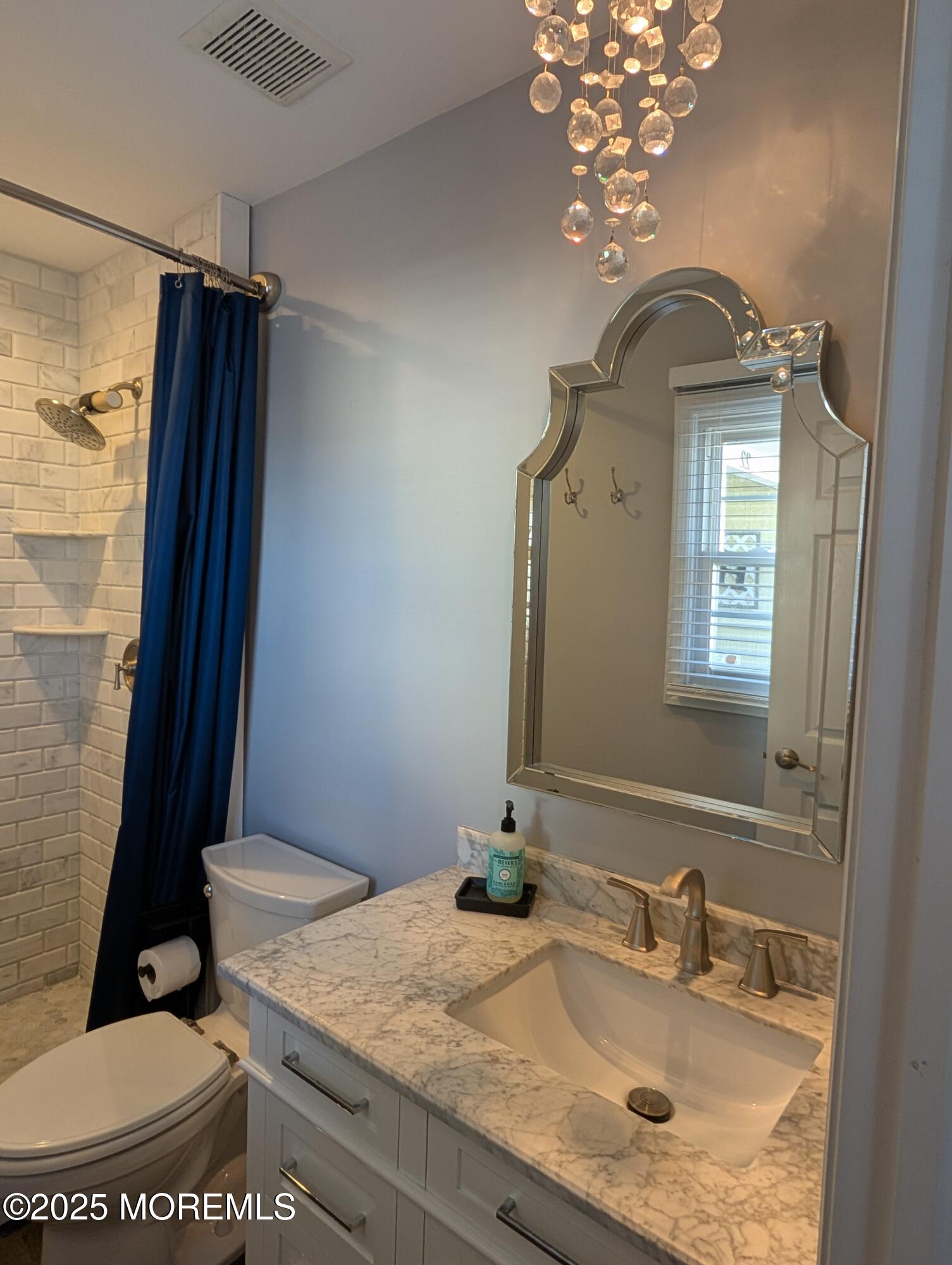 22 Carol Lane, Aberdeen, New Jersey image 19