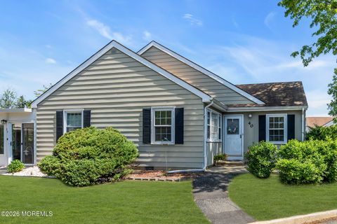 Condo For Sale - 40 Dover Walk #540<br/> Toms River, NJ 08753