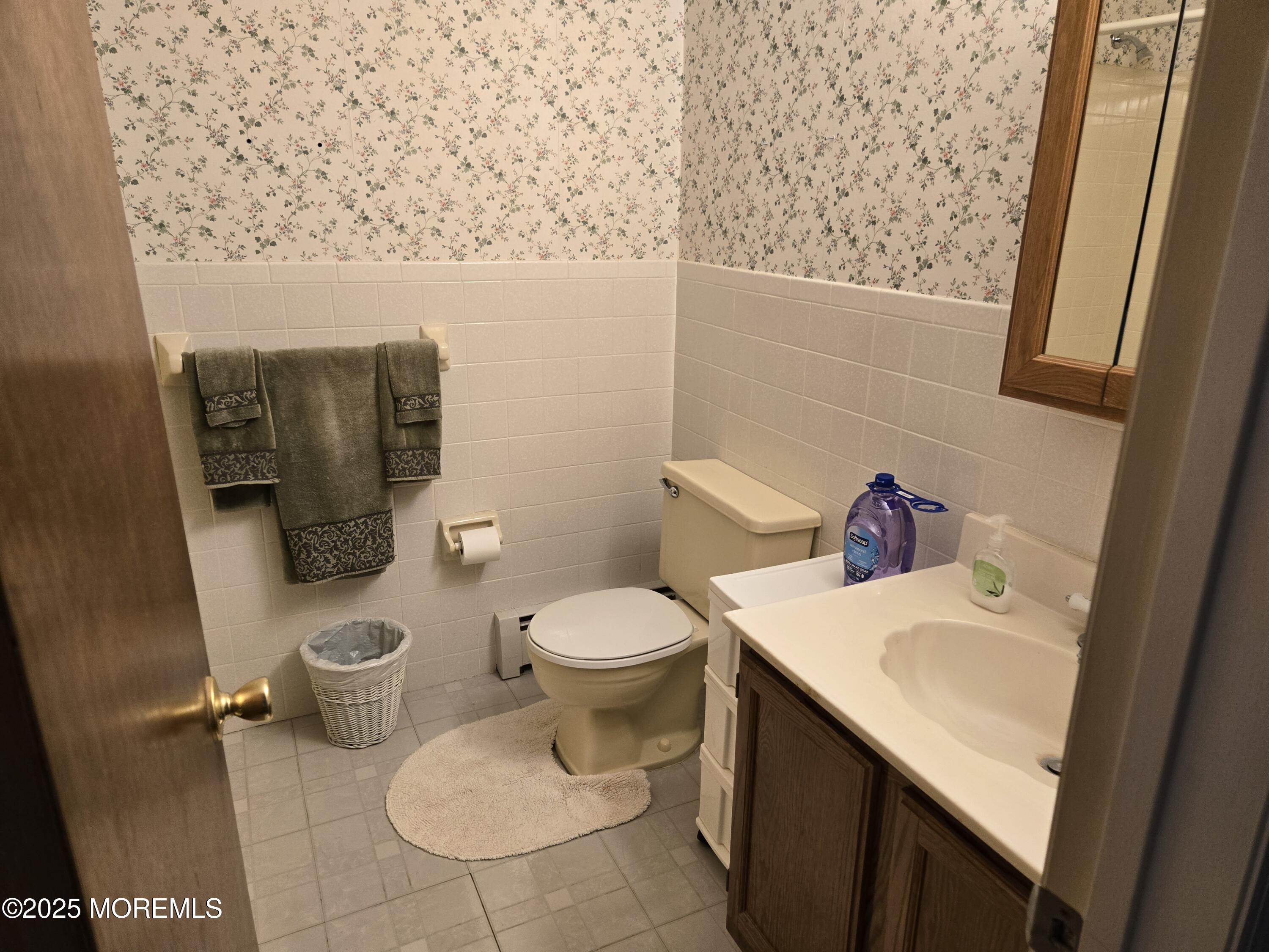 8 Doral Drive, Toms River, New Jersey image 15