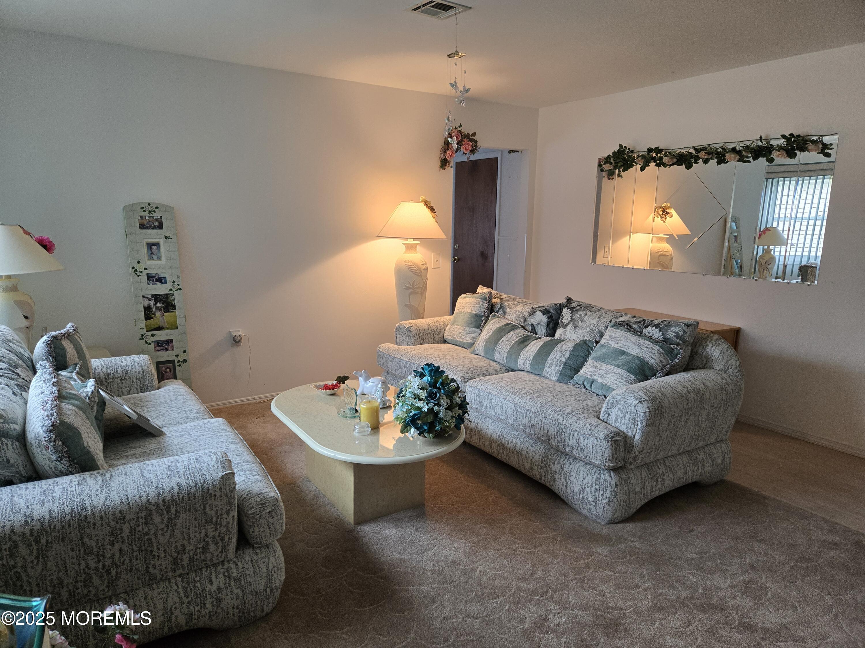 8 Doral Drive, Toms River, New Jersey image 6