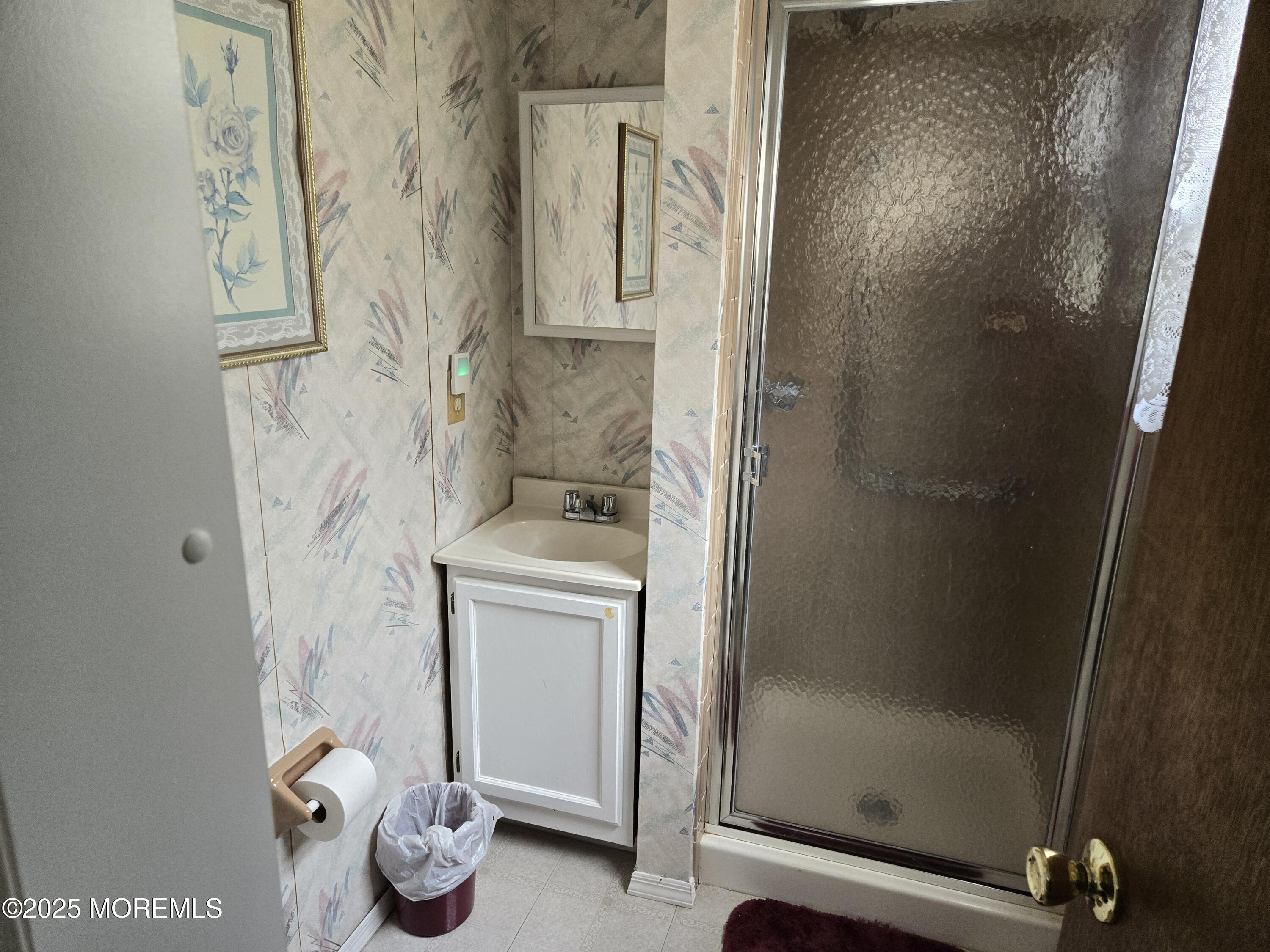 8 Doral Drive, Toms River, New Jersey image 13
