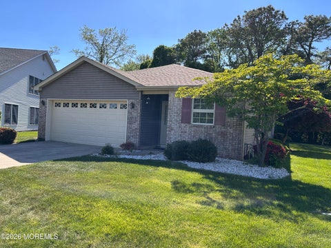Homes For Sale - 1978 Cherryvale Court<br/> Toms River, NJ 08755