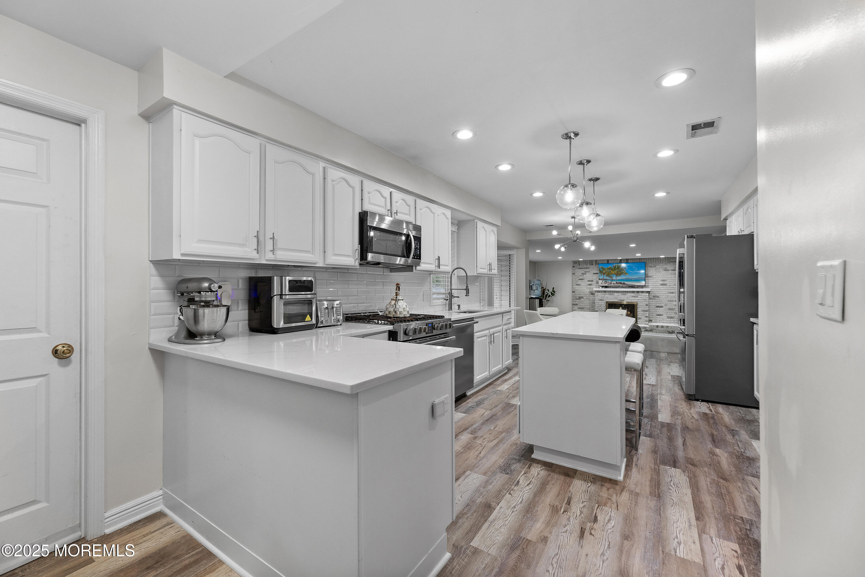 21 Homestead Circle, Marlboro, New Jersey image 20