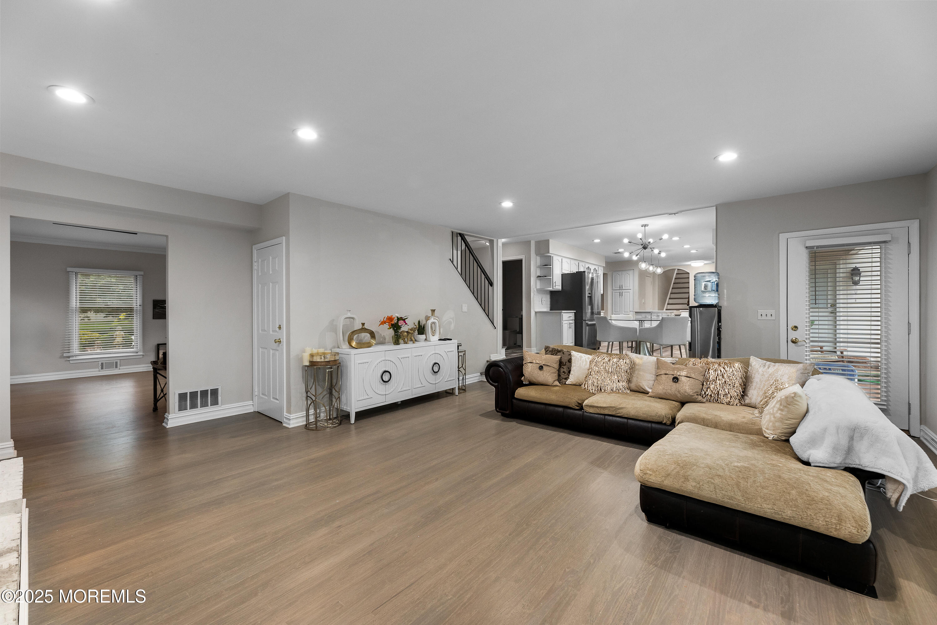 21 Homestead Circle, Marlboro, New Jersey image 33