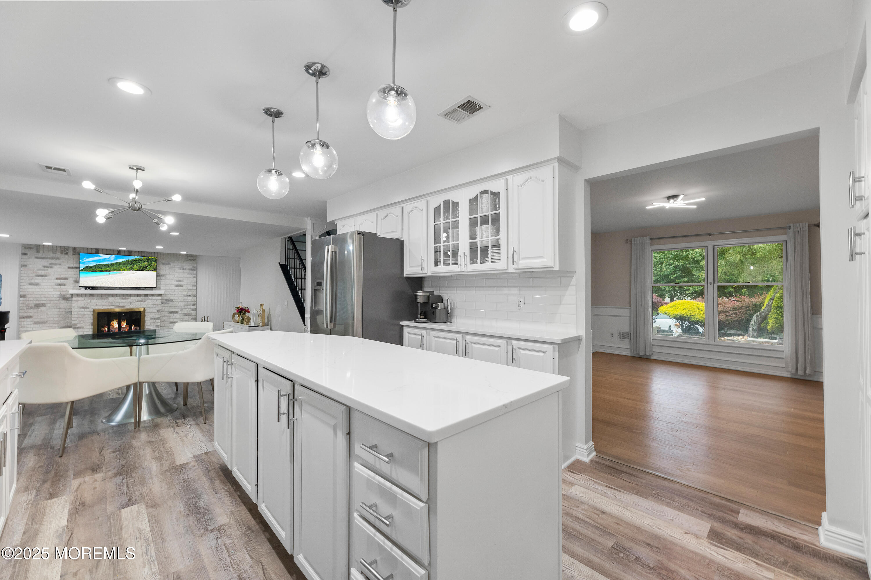 21 Homestead Circle, Marlboro, New Jersey image 24
