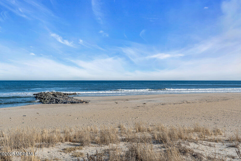 1 Roseld Avenue #C23, Deal, New Jersey image 3