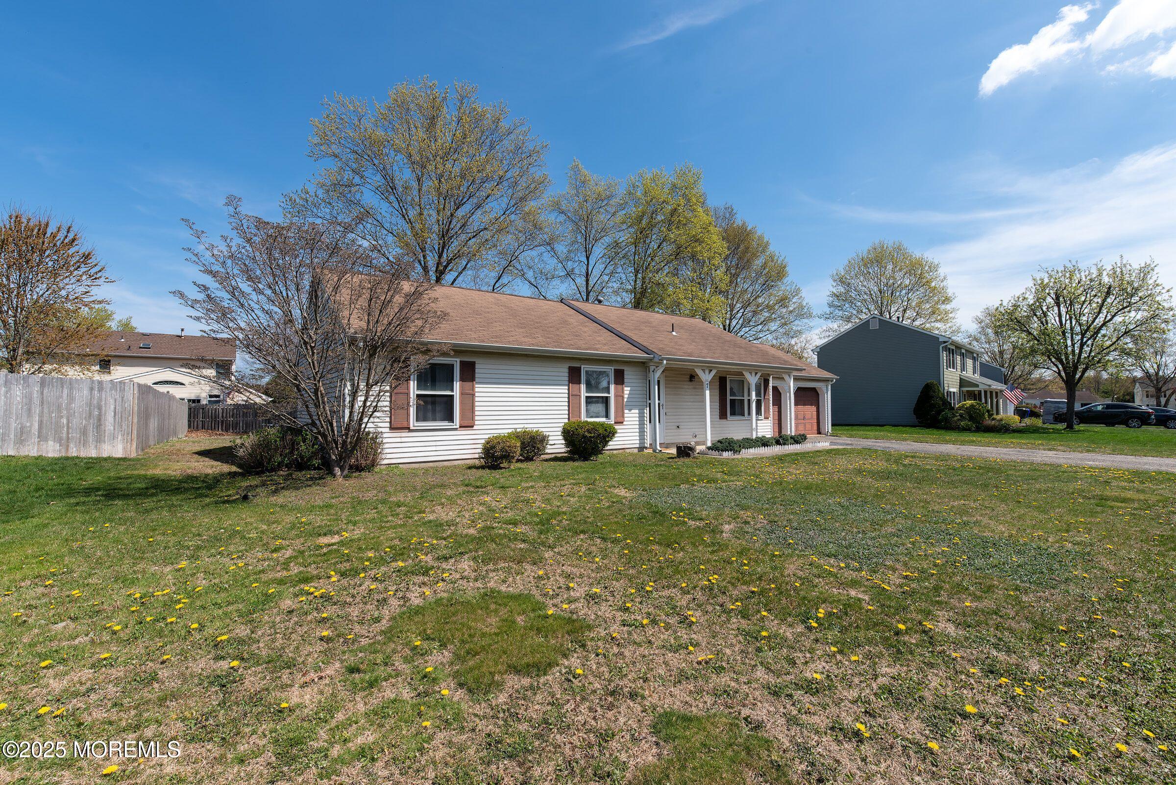 7 Leeds Court, Brick, New Jersey image 2
