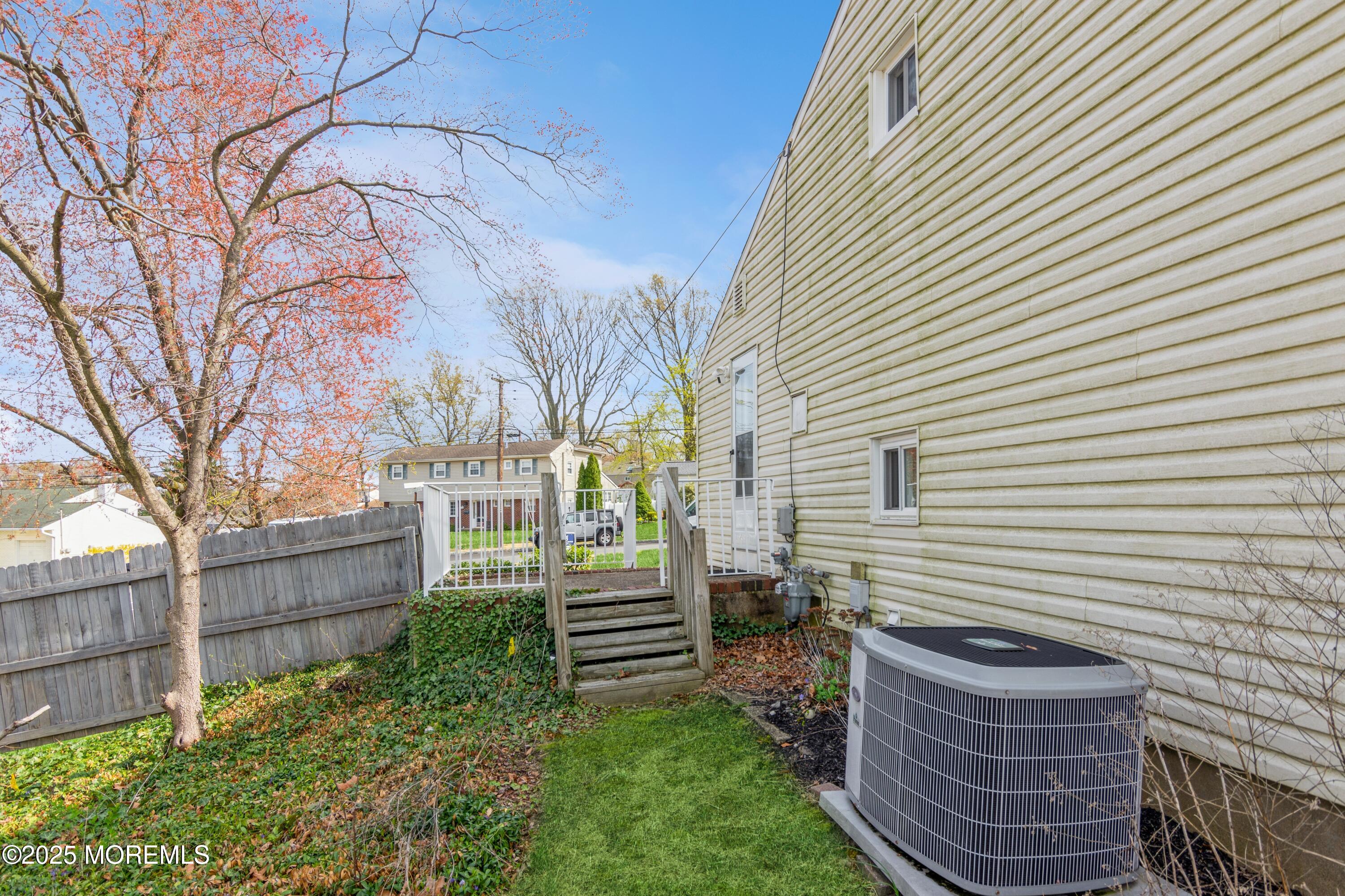 10 Gibson Drive, Hazlet, New Jersey image 26