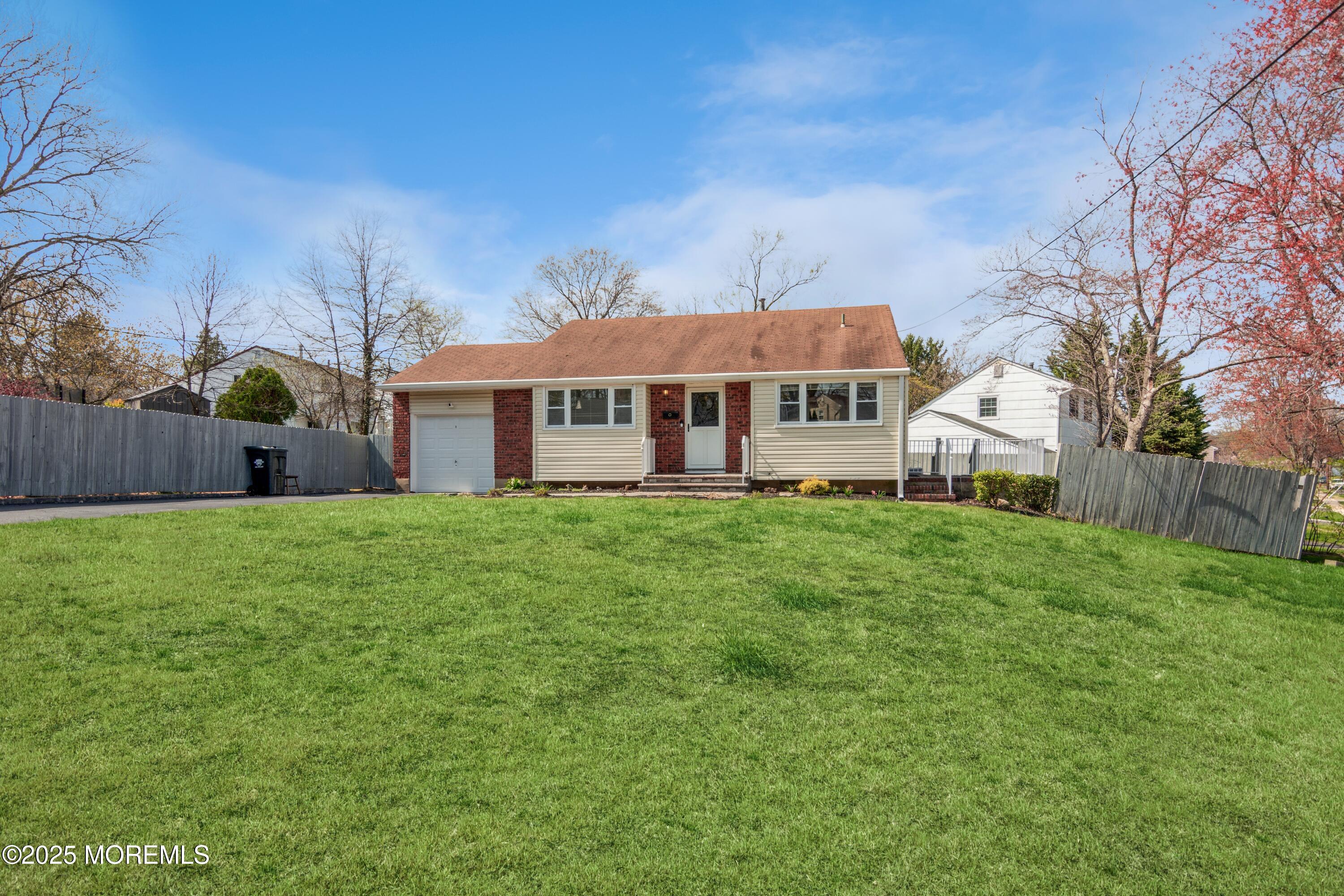 10 Gibson Drive, Hazlet, New Jersey image 2