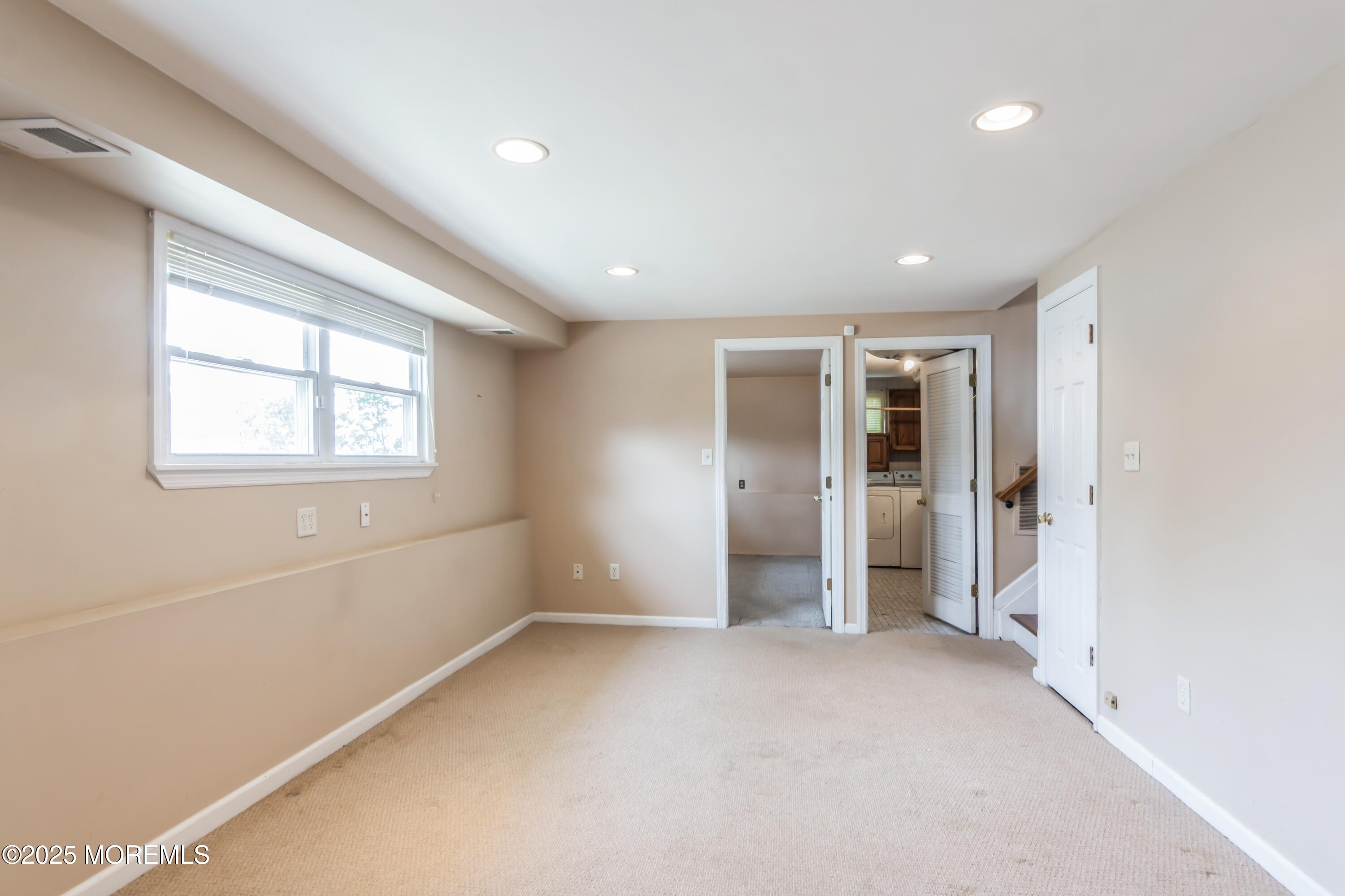 10 Gibson Drive, Hazlet, New Jersey image 19