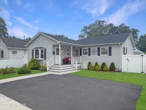 Homes For Sale - 31 Briarwood Avenue<br/> Keansburg, NJ 07734