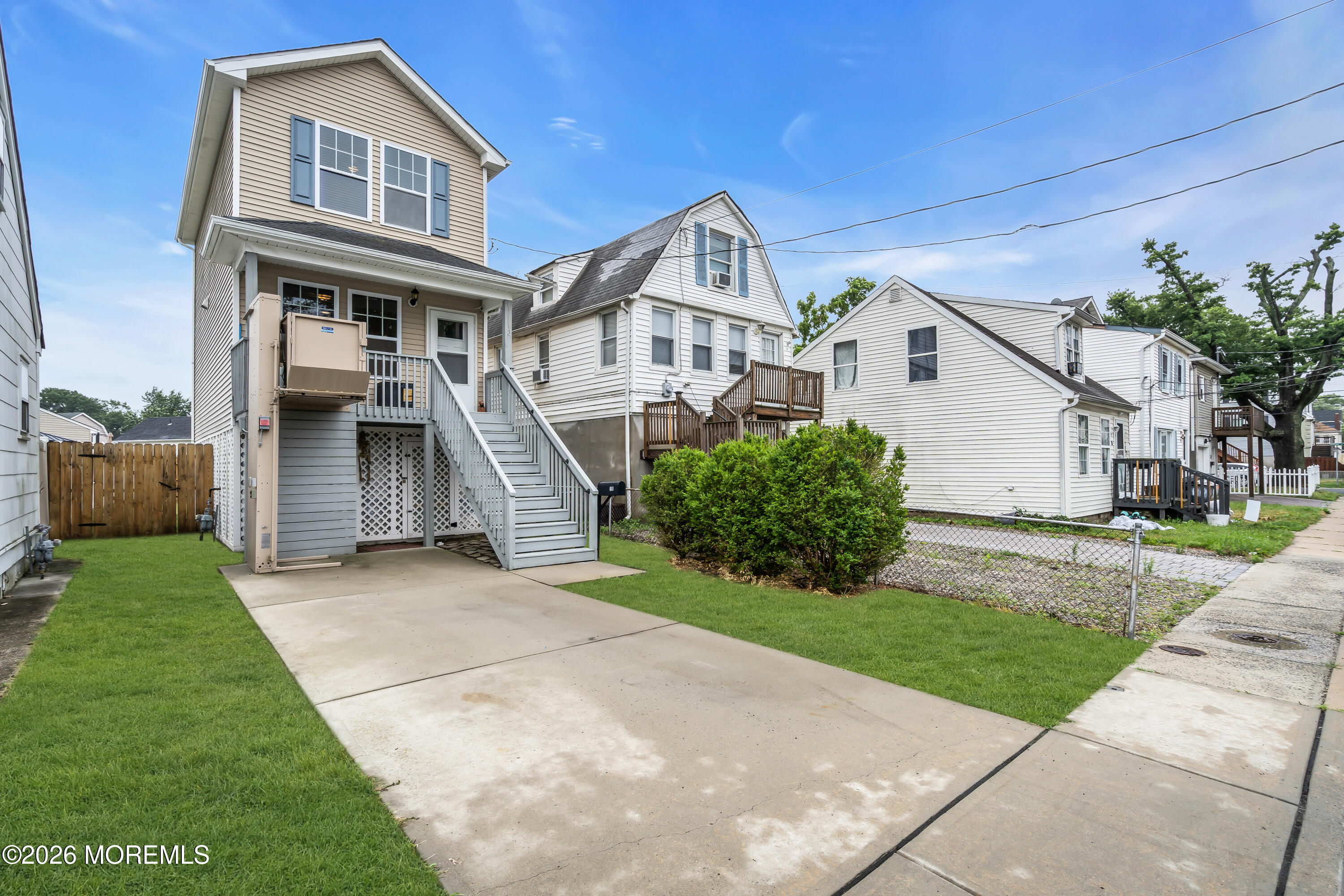 16 E Shore Street