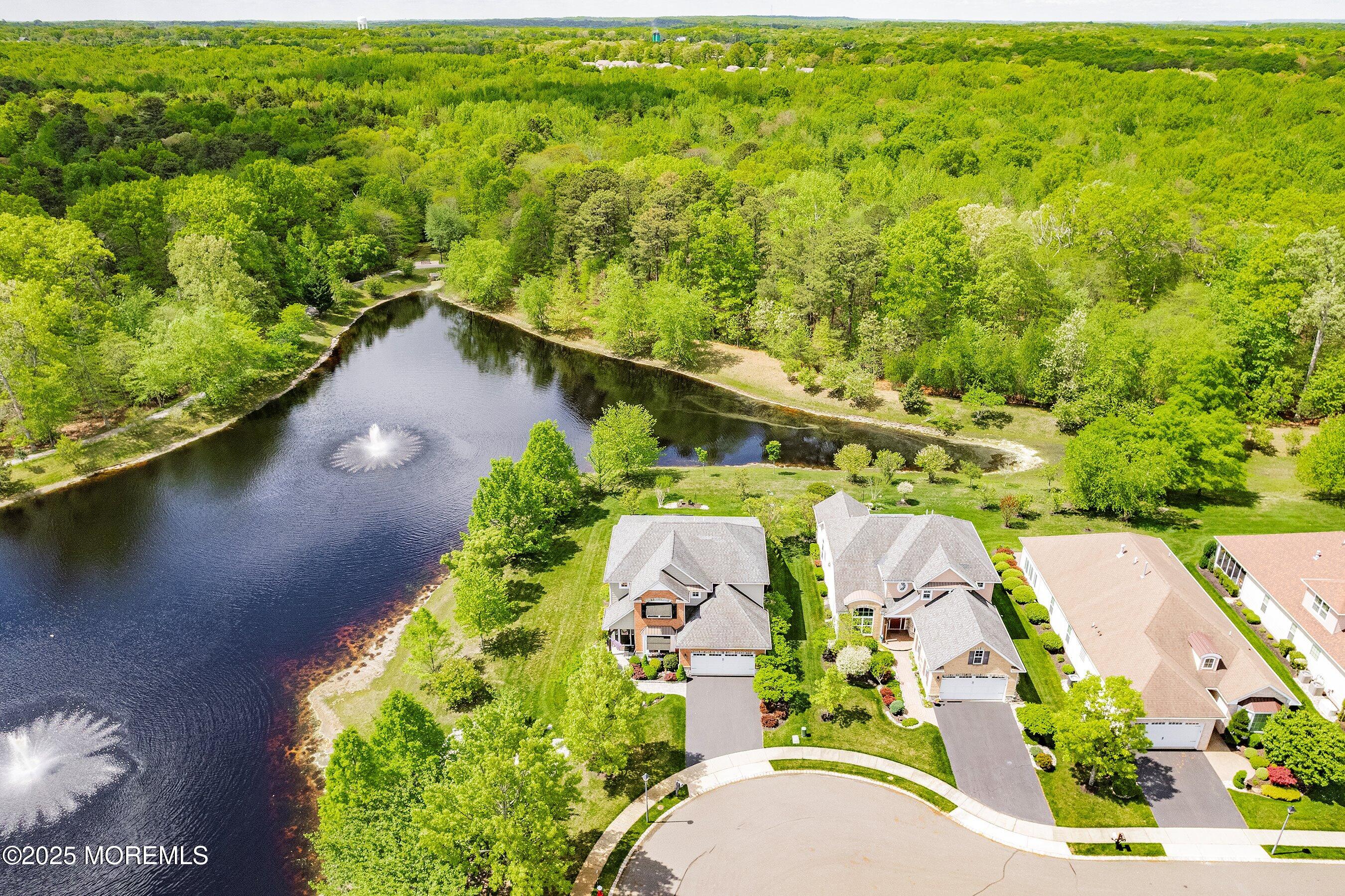26 E Francesa Court, Farmingdale, New Jersey image 3