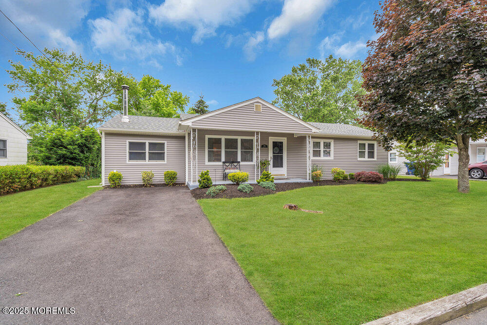 726 Hardean Road, Brick, New Jersey image 2