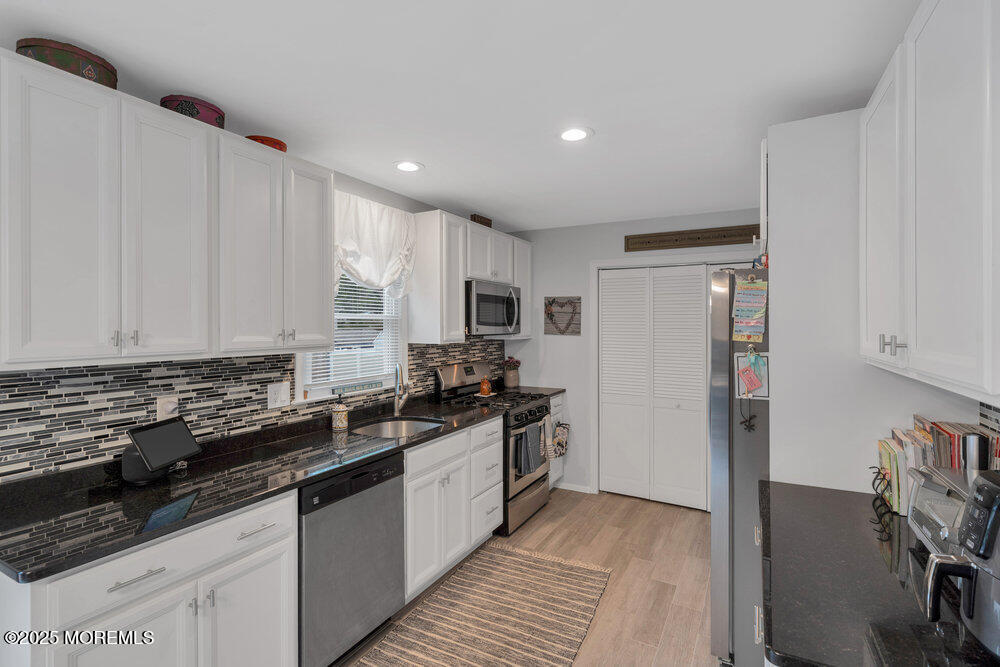 726 Hardean Road, Brick, New Jersey image 11