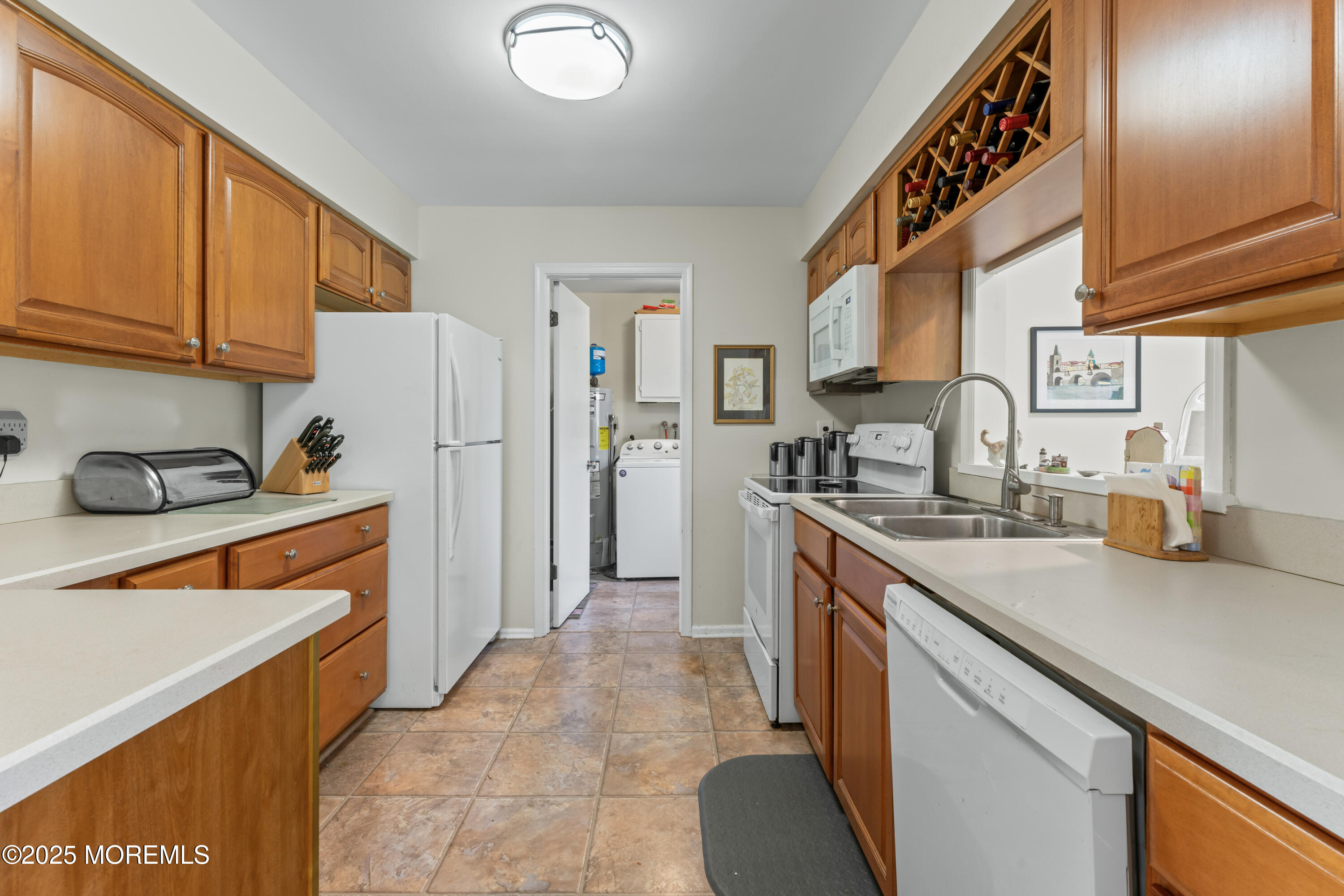 335 Western Boulevard, Bayville, New Jersey image 12