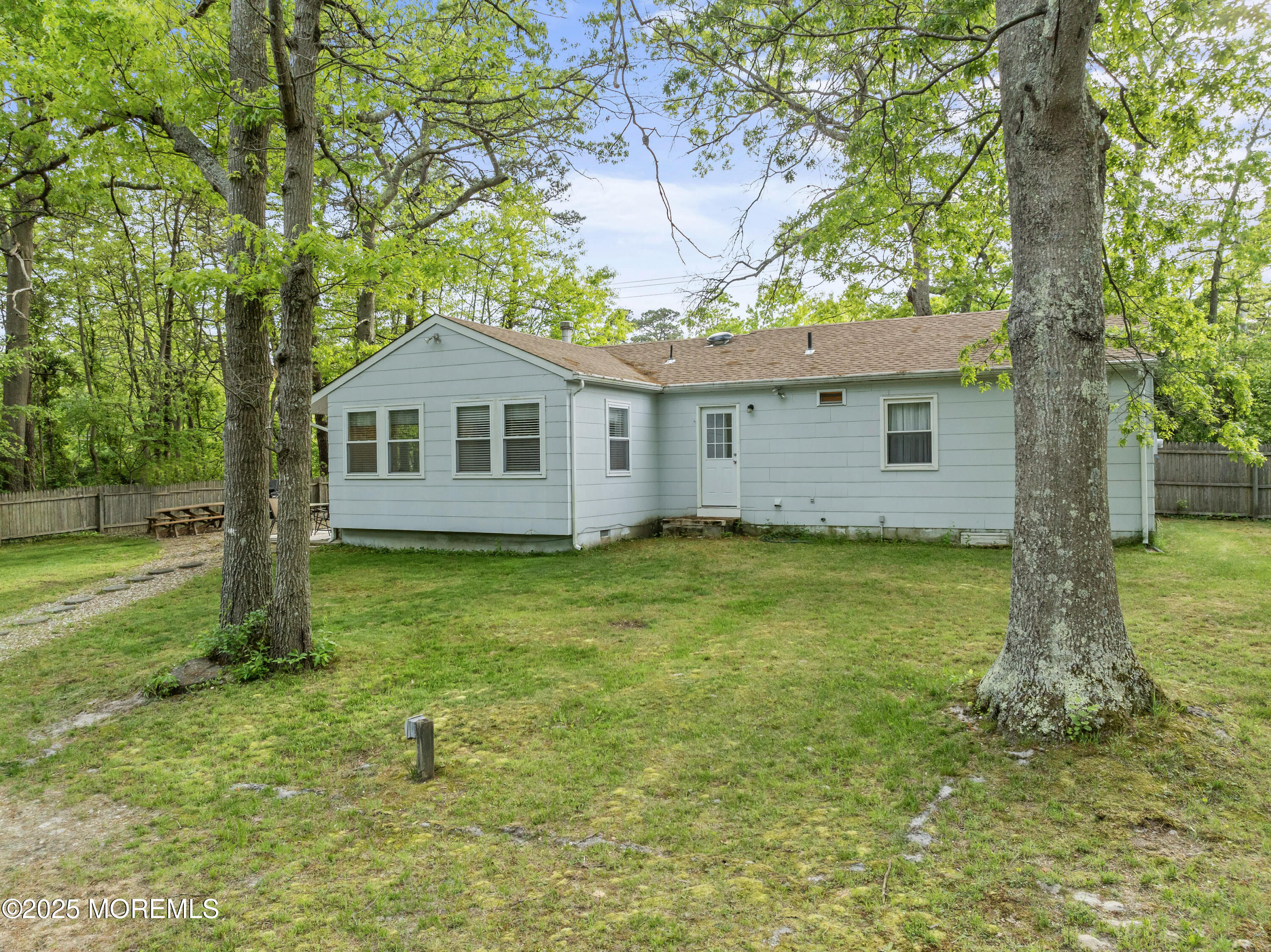 335 Western Boulevard, Bayville, New Jersey image 23