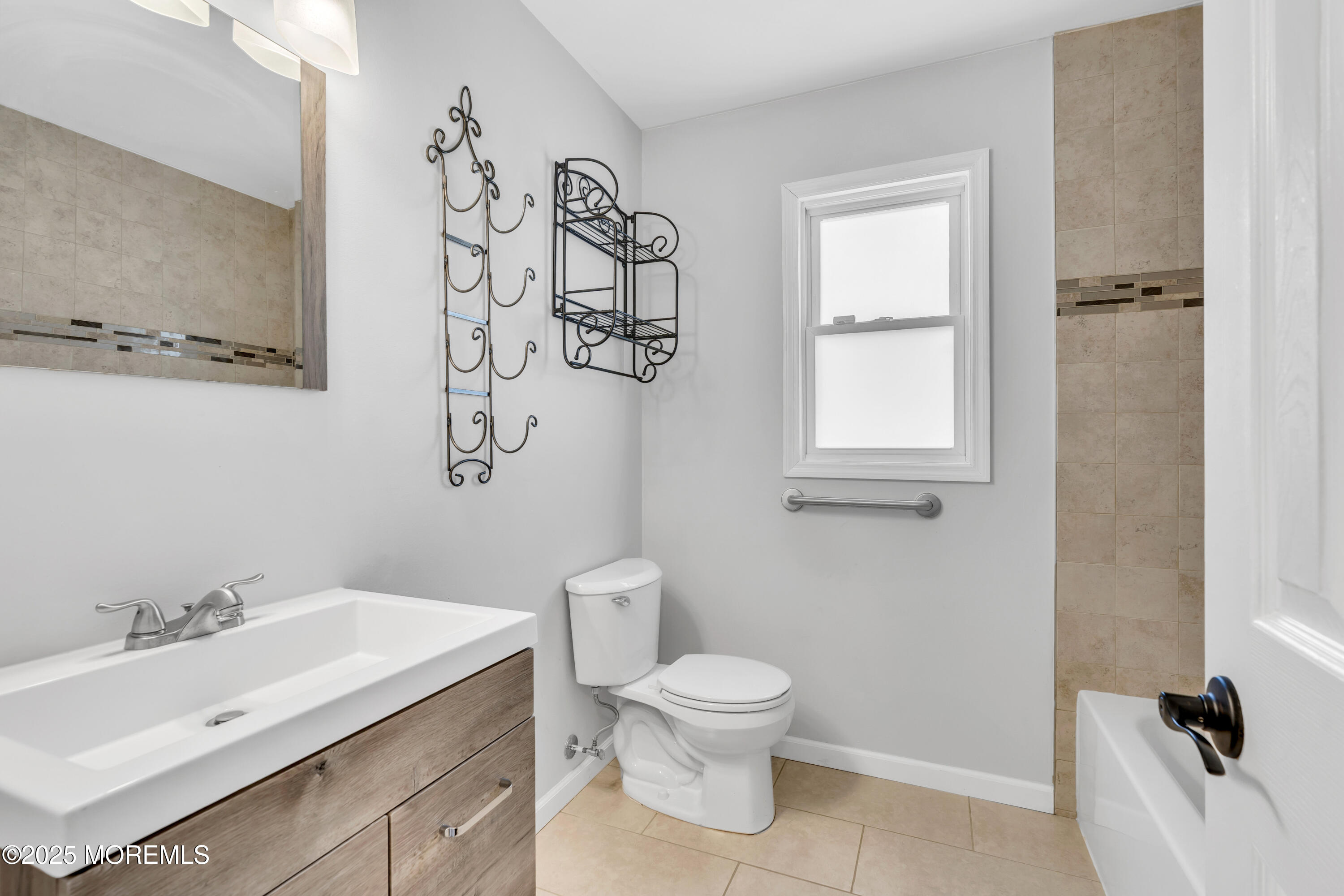 802 Jamaica Boulevard, Toms River, New Jersey image 14