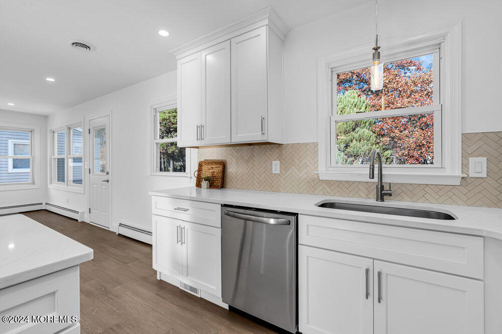 4 Zeeland Drive, Toms River, New Jersey image 18