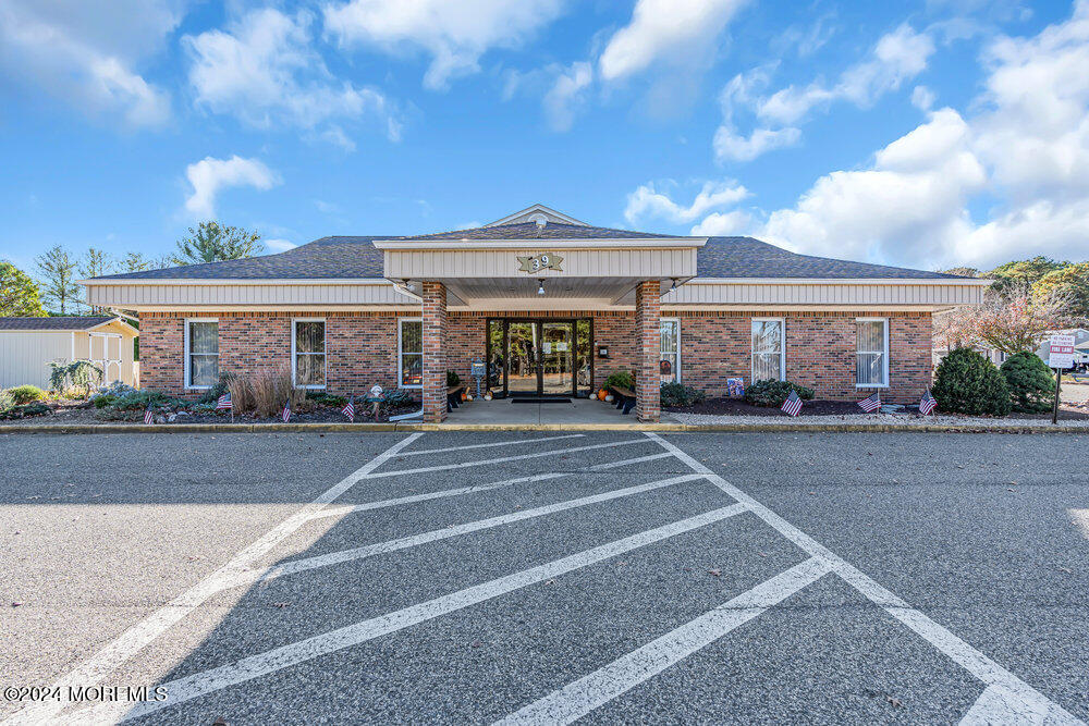 4 Zeeland Drive, Toms River, New Jersey image 33