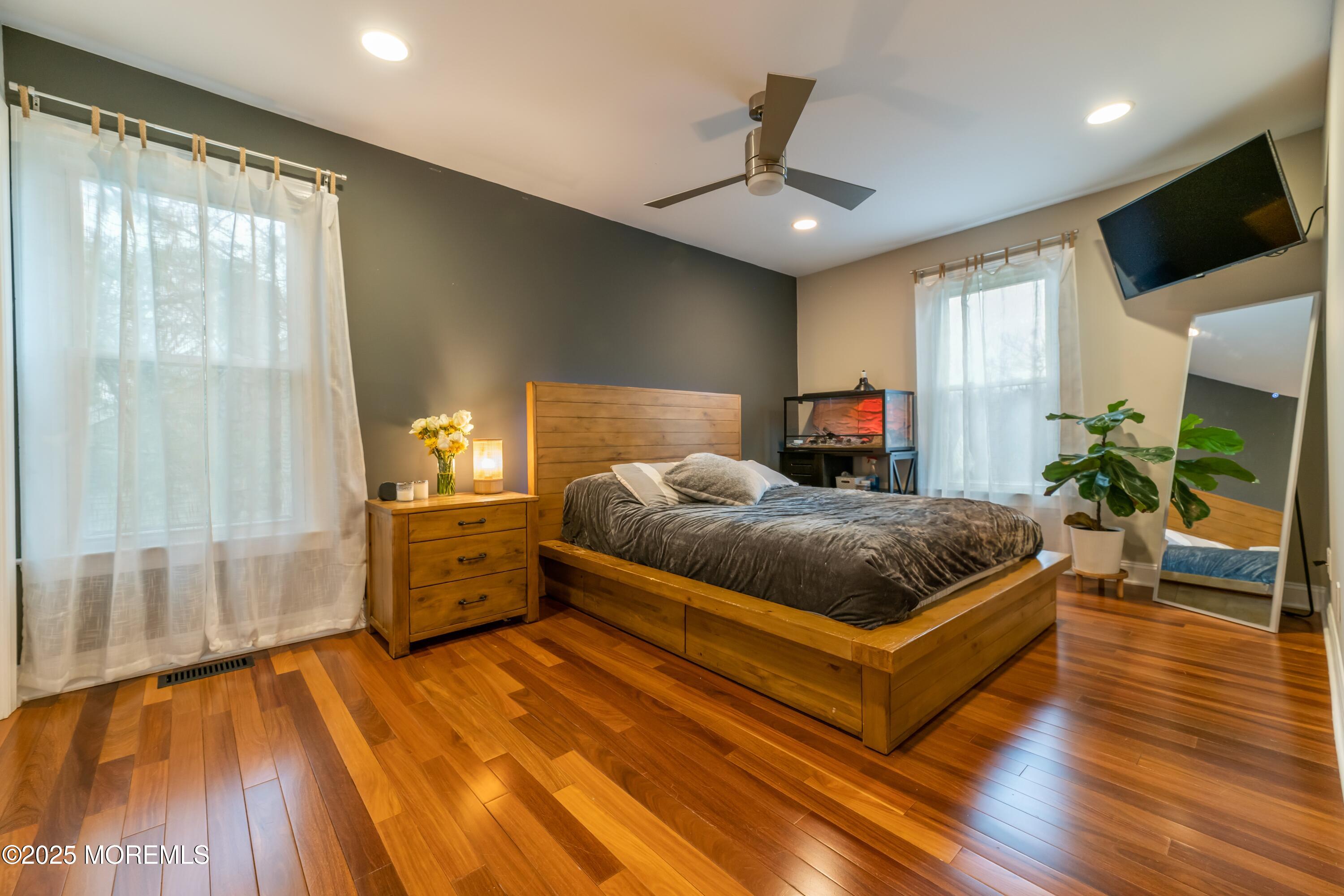44 Manor Drive, Marlboro, New Jersey image 17