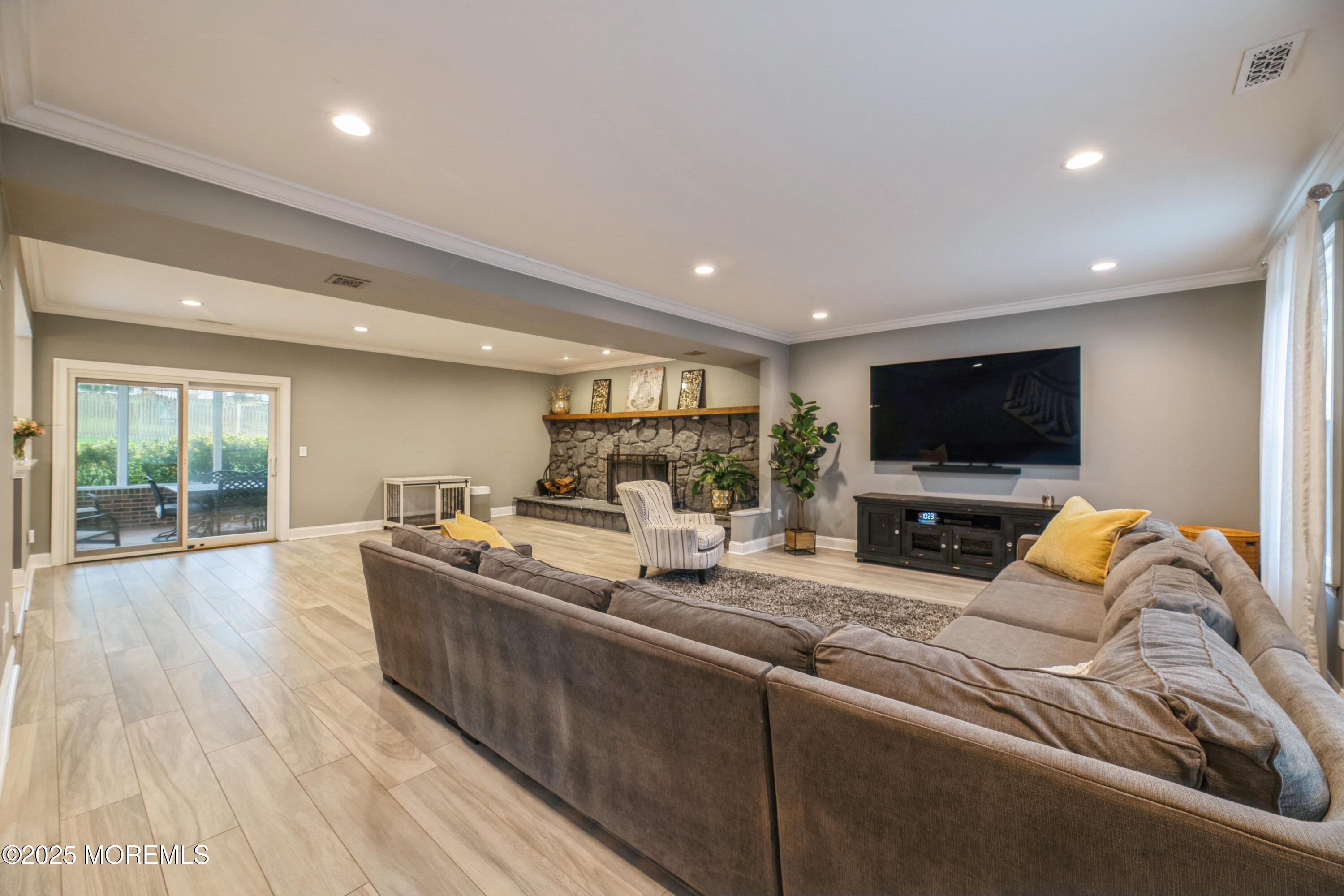 44 Manor Drive, Marlboro, New Jersey image 5
