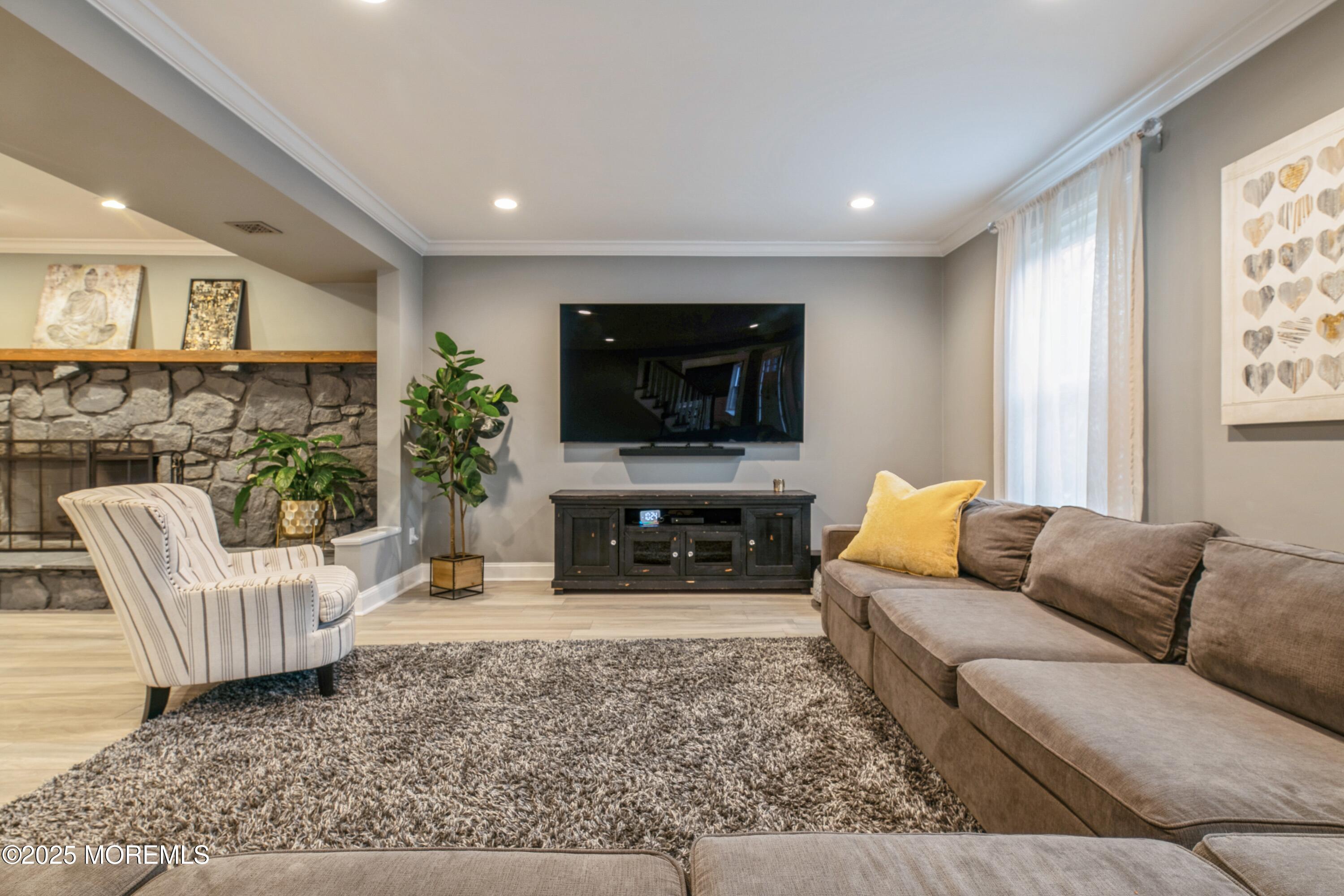 44 Manor Drive, Marlboro, New Jersey image 3